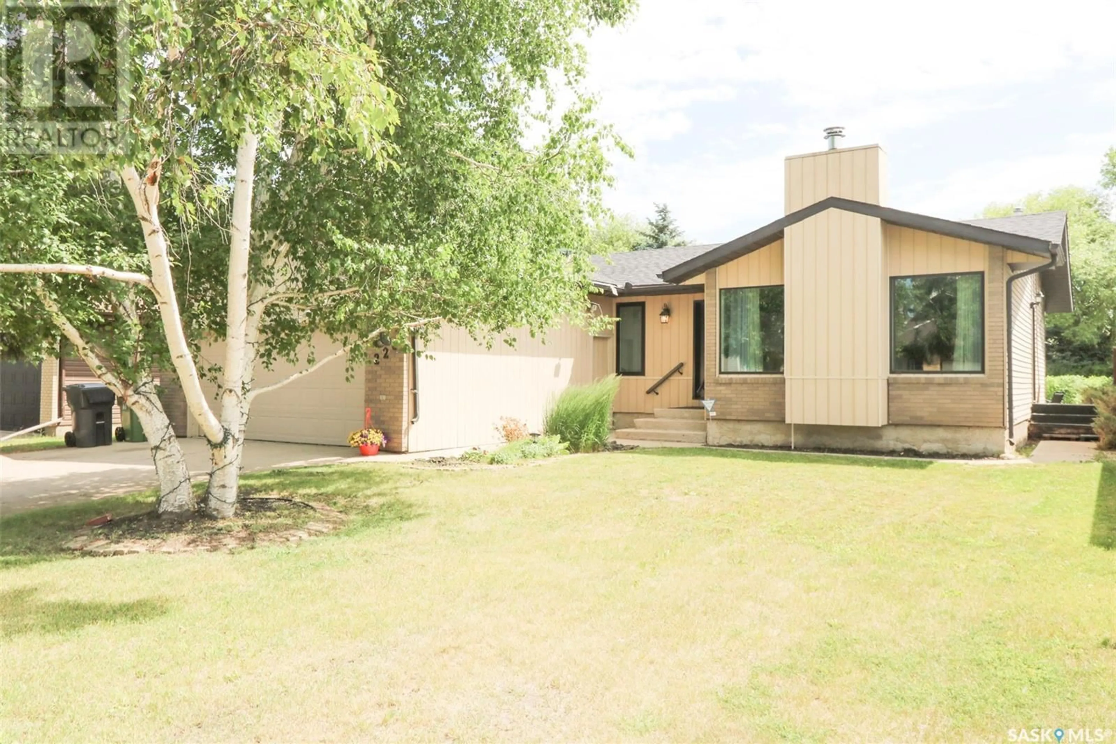 Unknown for 228 SUNSET DRIVE, Yorkton Saskatchewan S3N3R3