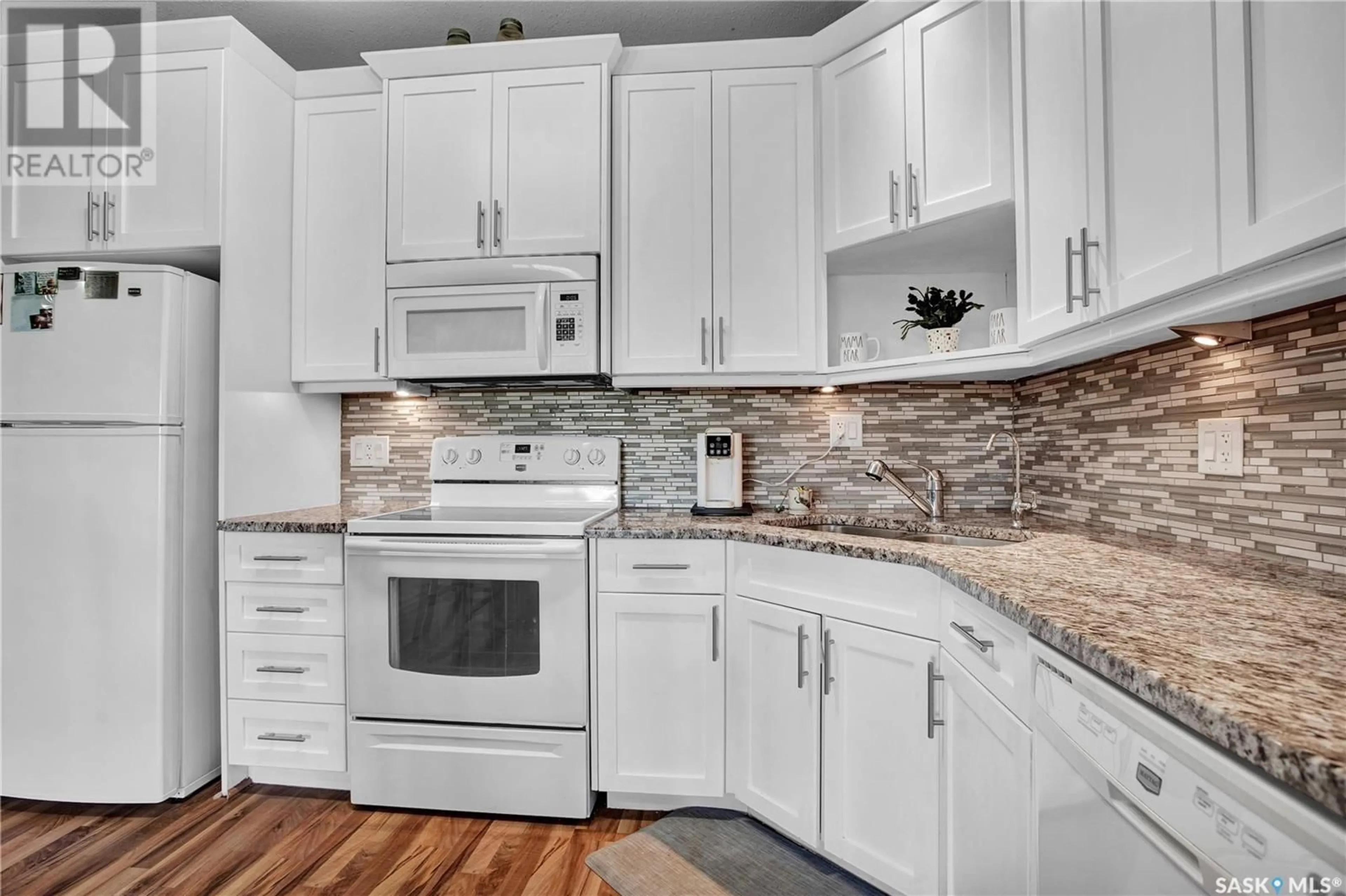 Unknown for 215 - 14 HAMPTON GREEN, Saskatoon Saskatchewan S7R0G7