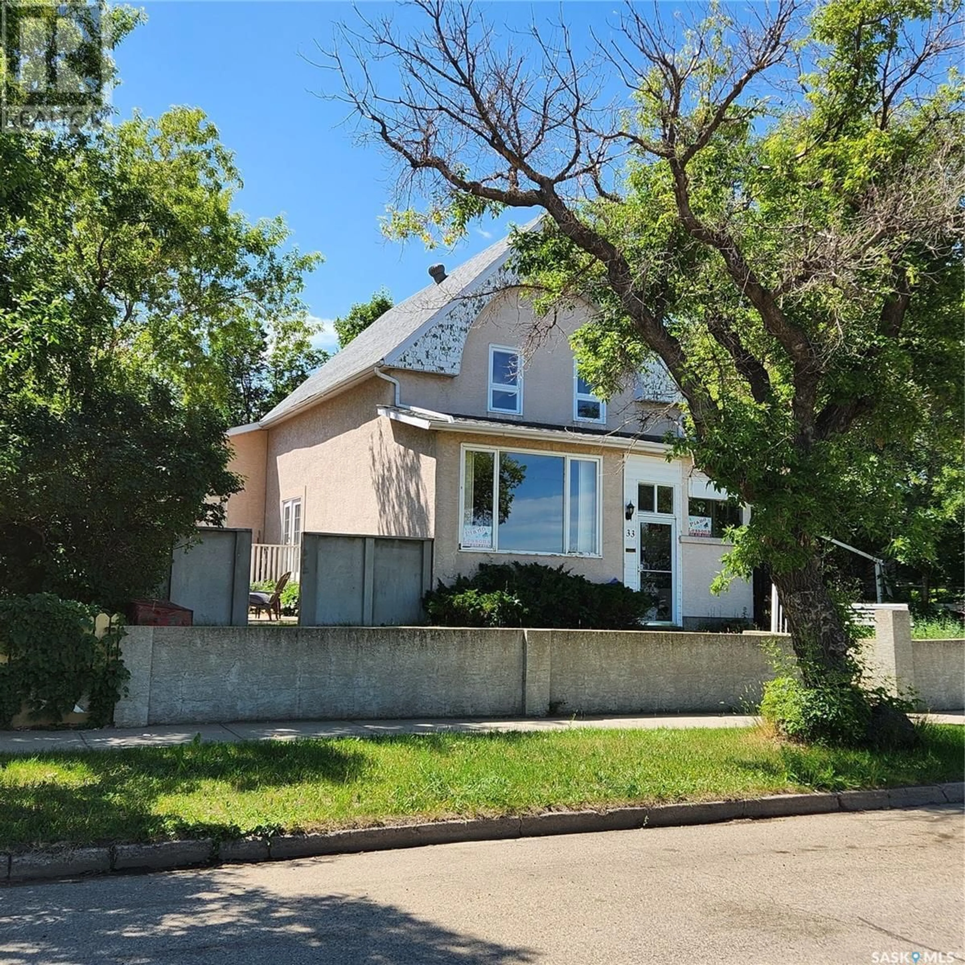 Unknown for 33 HOME STREET, Moose Jaw Saskatchewan S6H4X2
