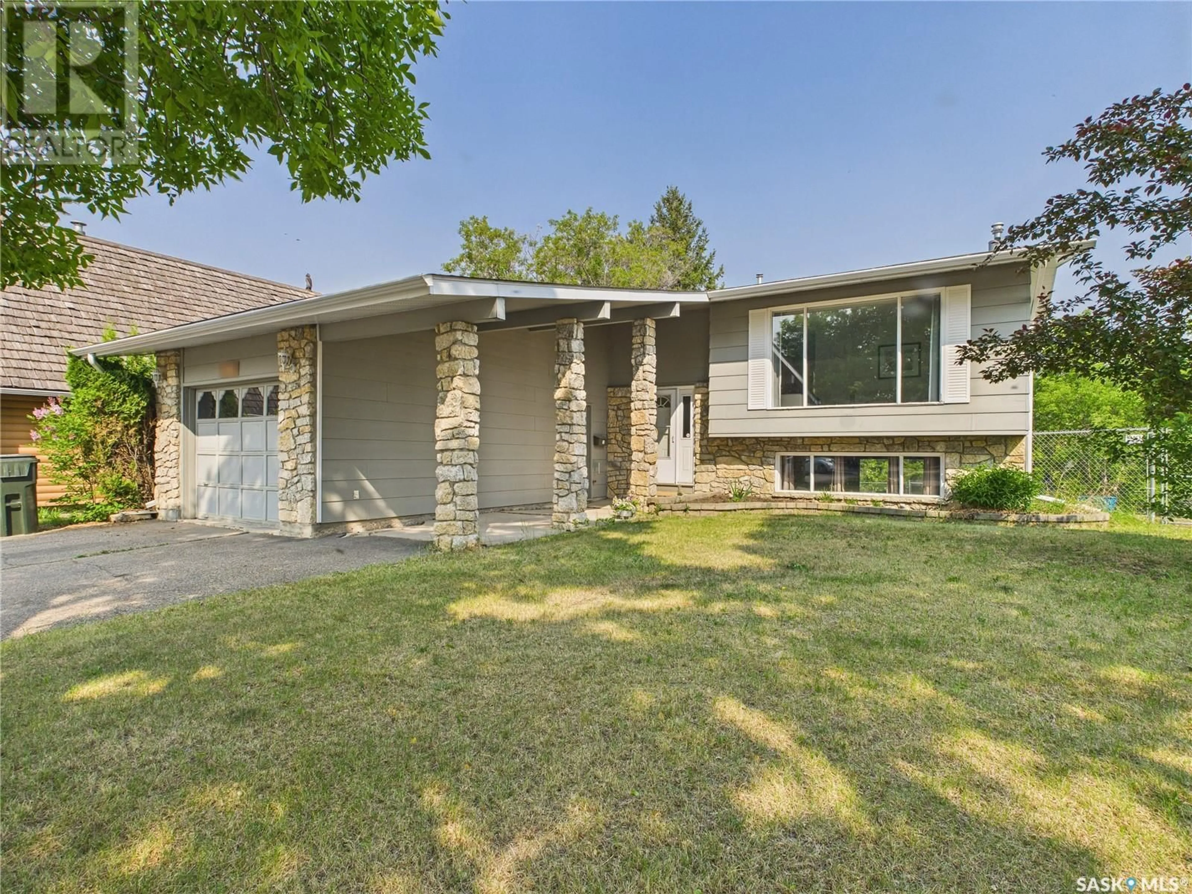 Unknown for 1316 REED BAY, Prince Albert Saskatchewan S6V6R4
