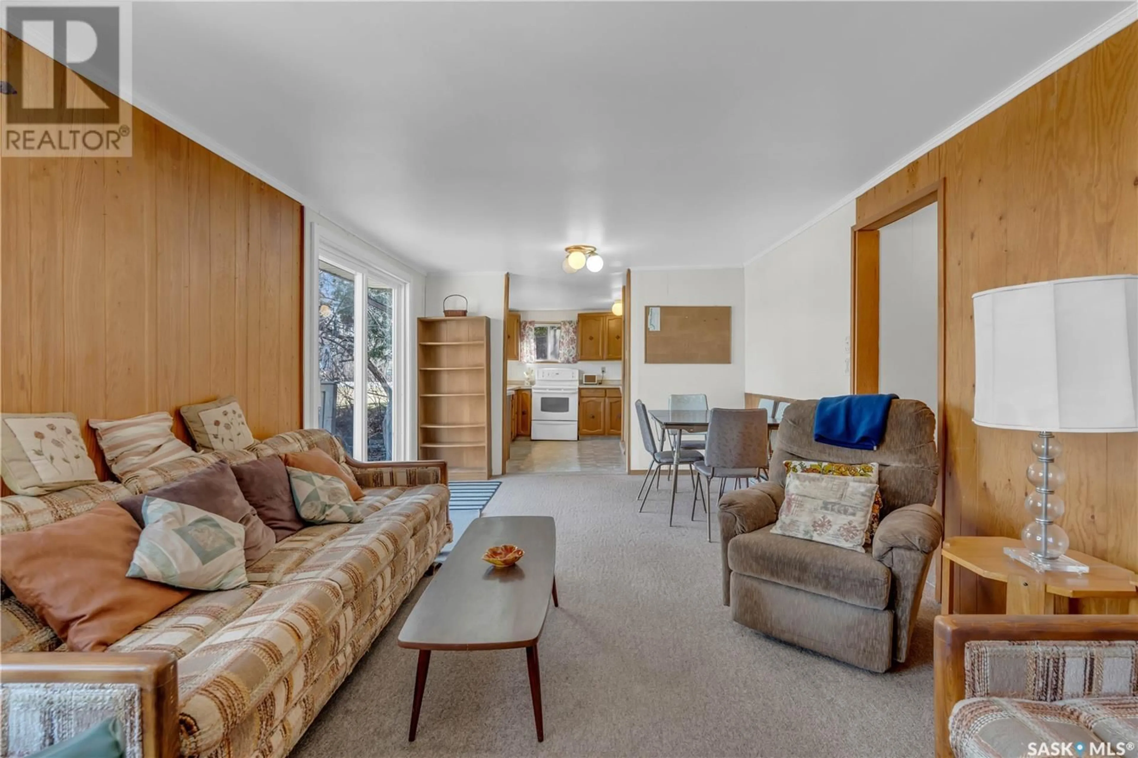 Living room with furniture, unknown for 1237 GRAND AVENUE, Buena Vista Saskatchewan S2V1A4