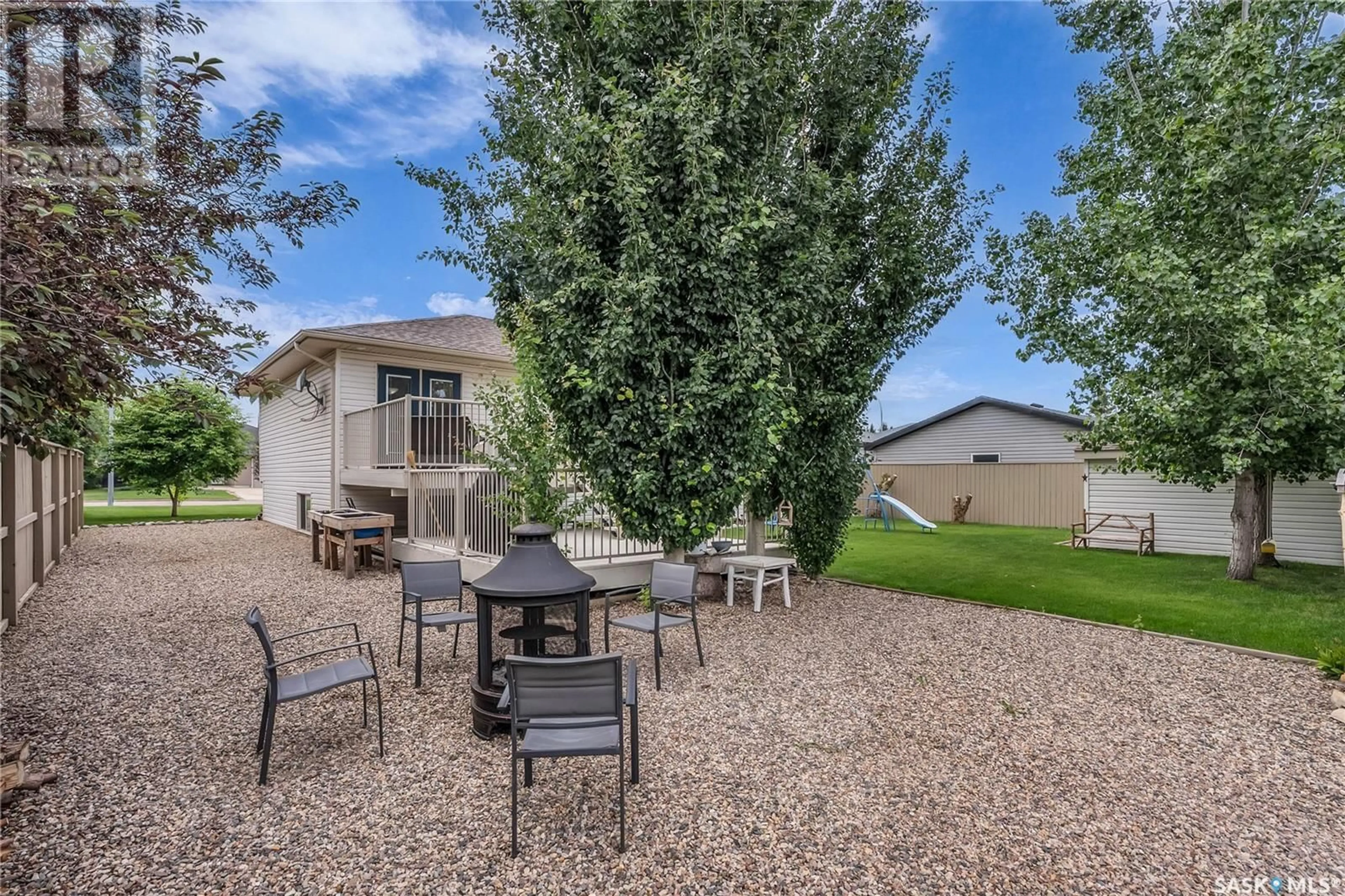 Patio, unknown for 706 CARDINAL COURT, Shellbrook Saskatchewan S0J2E0