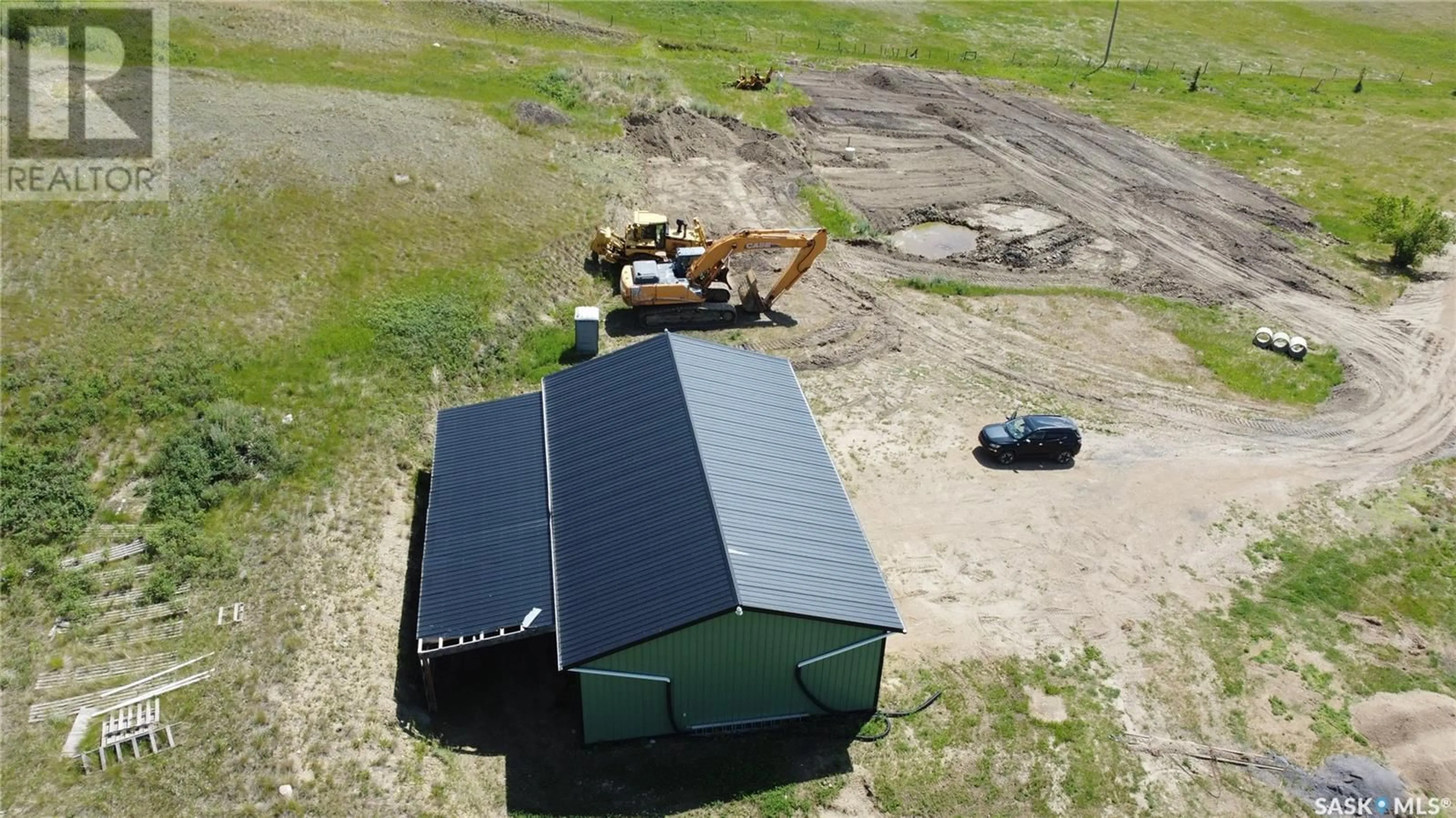 A pic from outside/outdoor area/front of a property/back of a property/a pic from drone, building for LUMSDEN VALLEY, Lumsden Rm No. 189 Saskatchewan S0G3C0