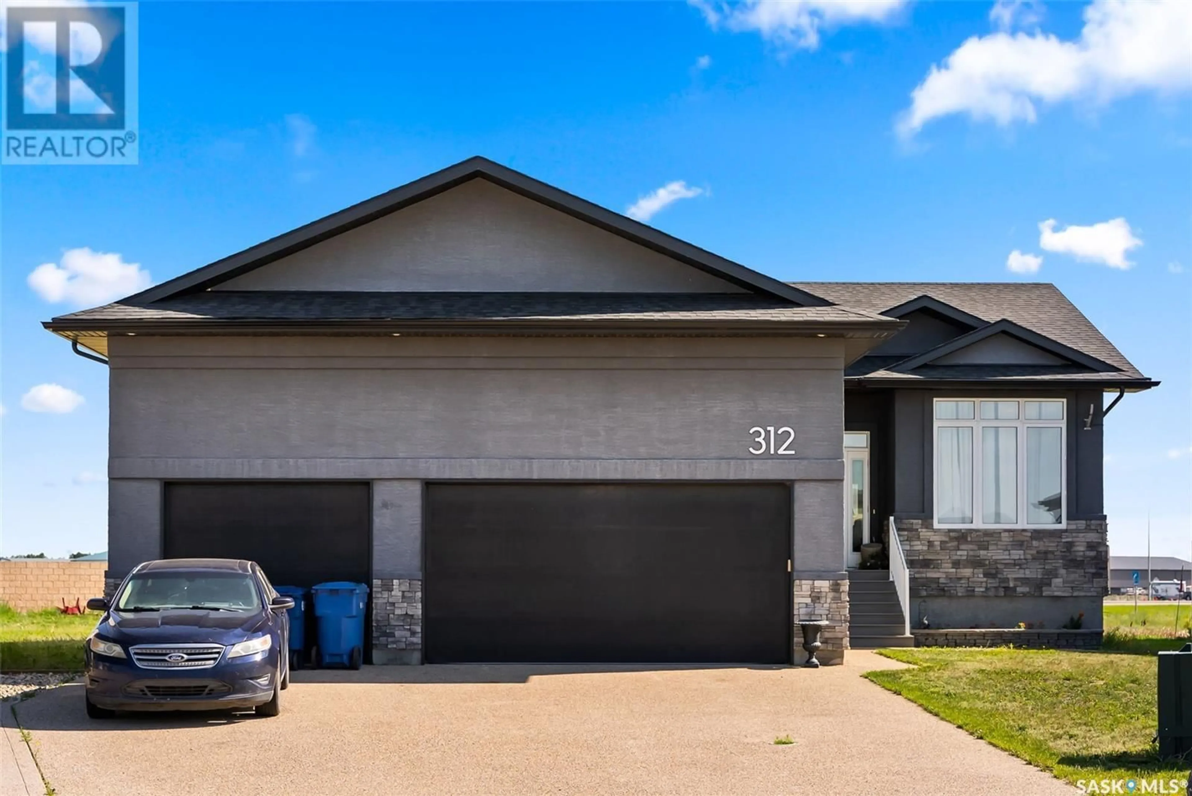 Unknown for 312 PLAINS COURT, Pilot Butte Saskatchewan S0G3Z0