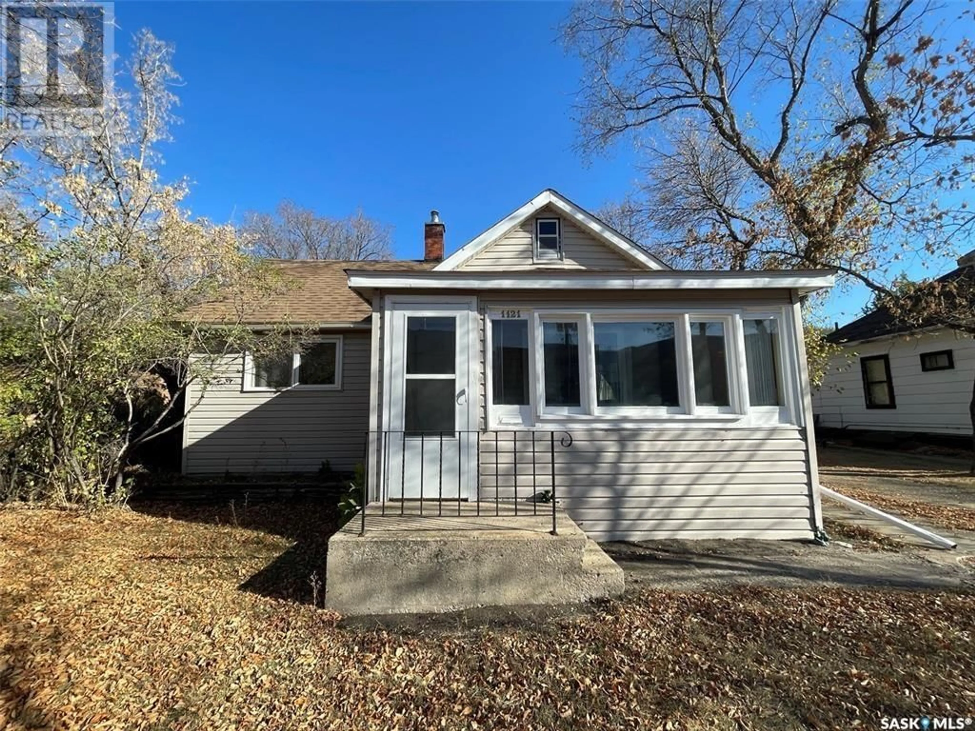 Unknown for 1121 VALLEY STREET, Estevan Saskatchewan S4A0E3