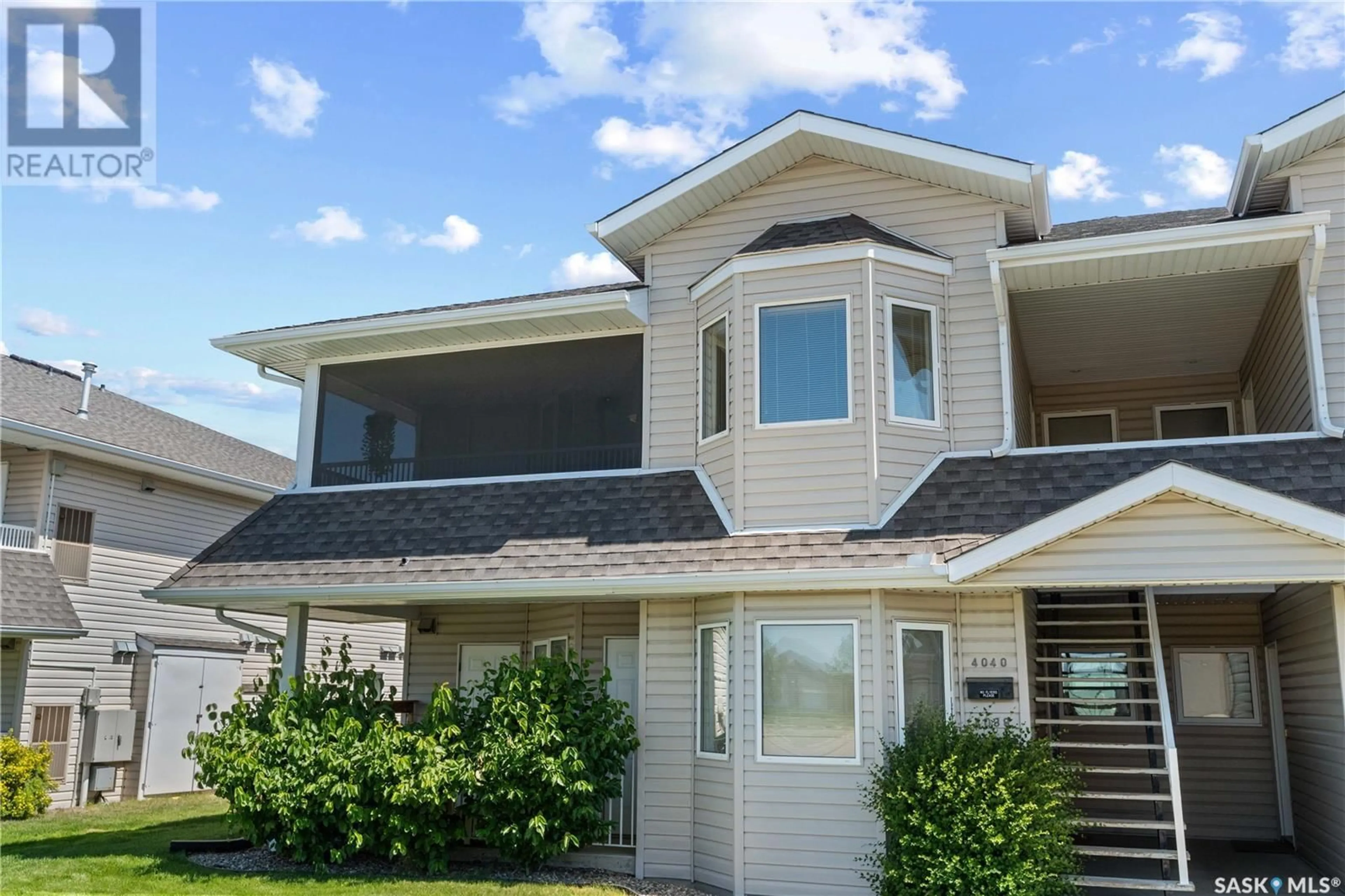 Home with vinyl exterior material, unknown for 4040 BUCKINGHAM DRIVE, Regina Saskatchewan S4V3A9