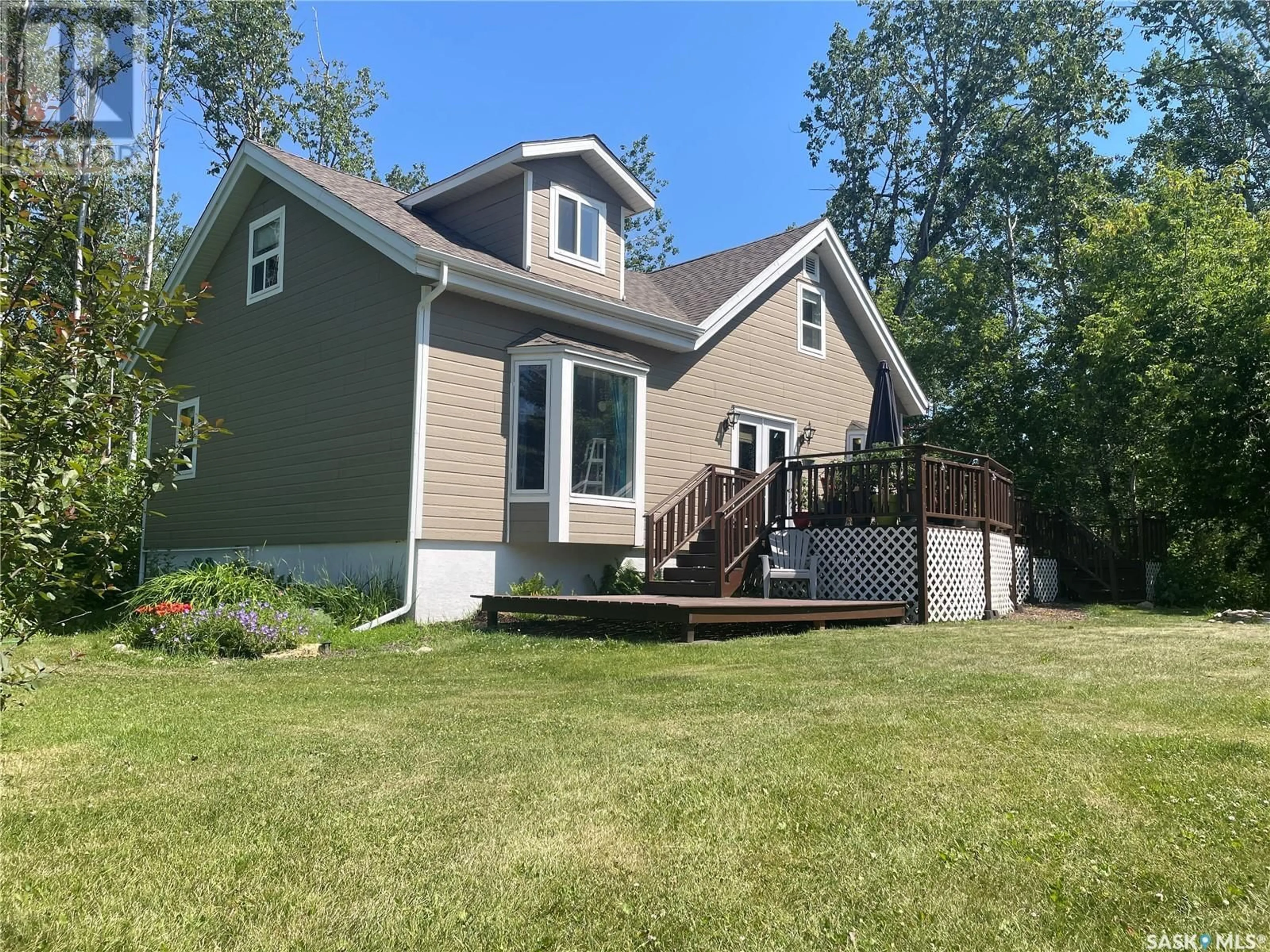 Home with vinyl exterior material, unknown for LADDER VALLEY ACREAGE, Big River Rm No. 555 Saskatchewan S0J0E0