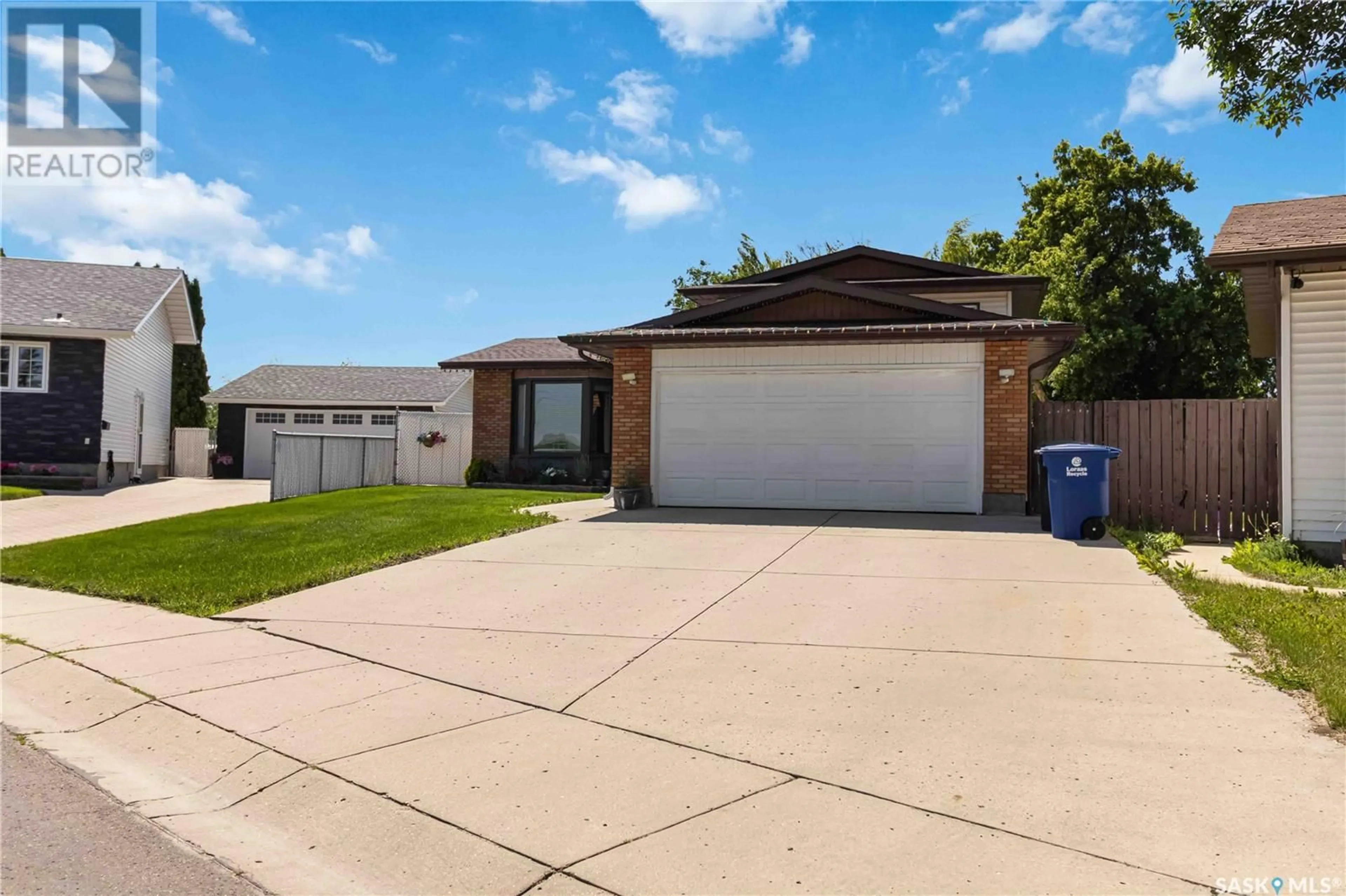 Unknown for 315 SHERRY CRESCENT, Saskatoon Saskatchewan S7M5S1