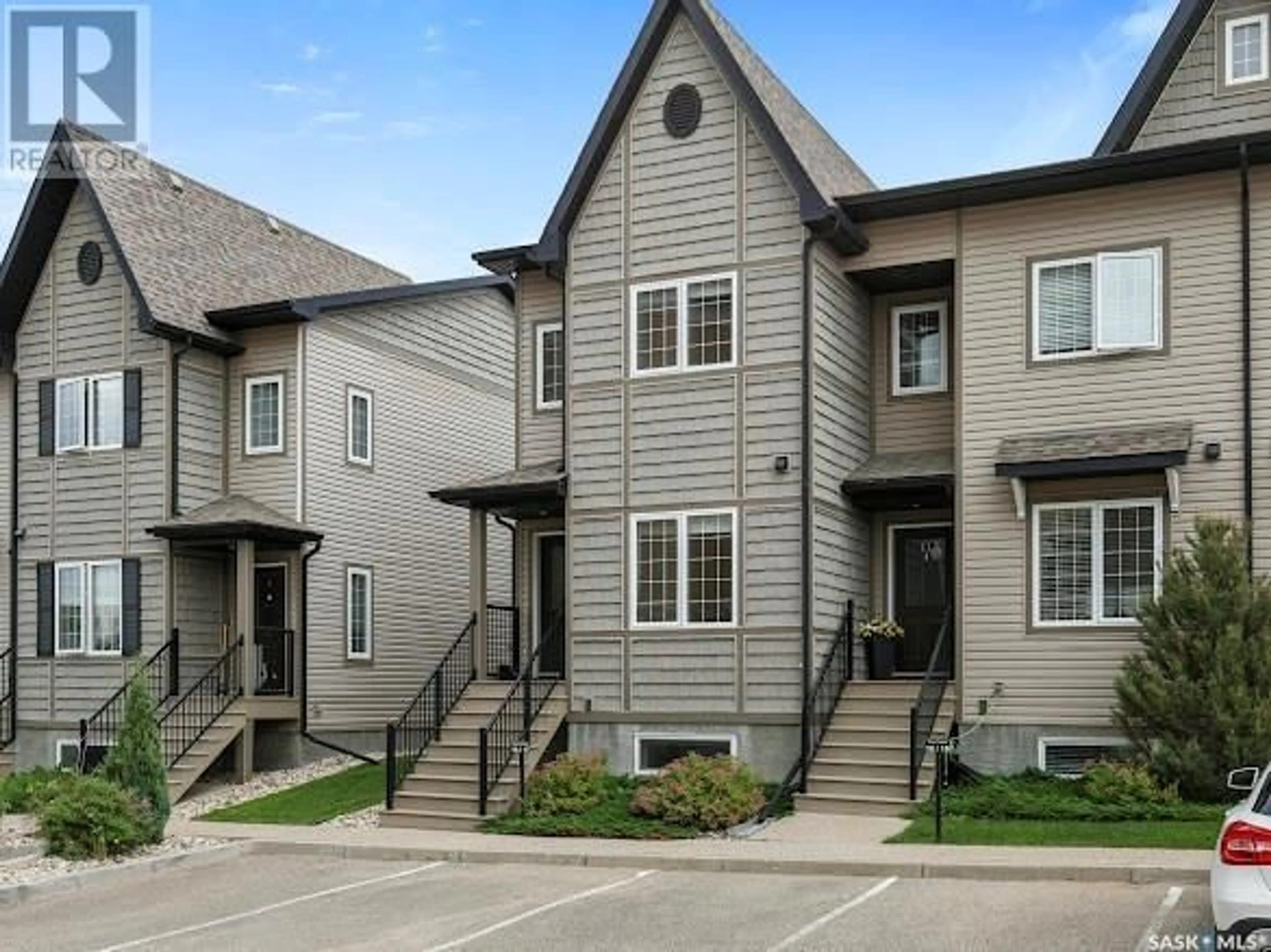 Unknown for 10 - 4801 TRINITY LANE, Regina Saskatchewan S4W0E2