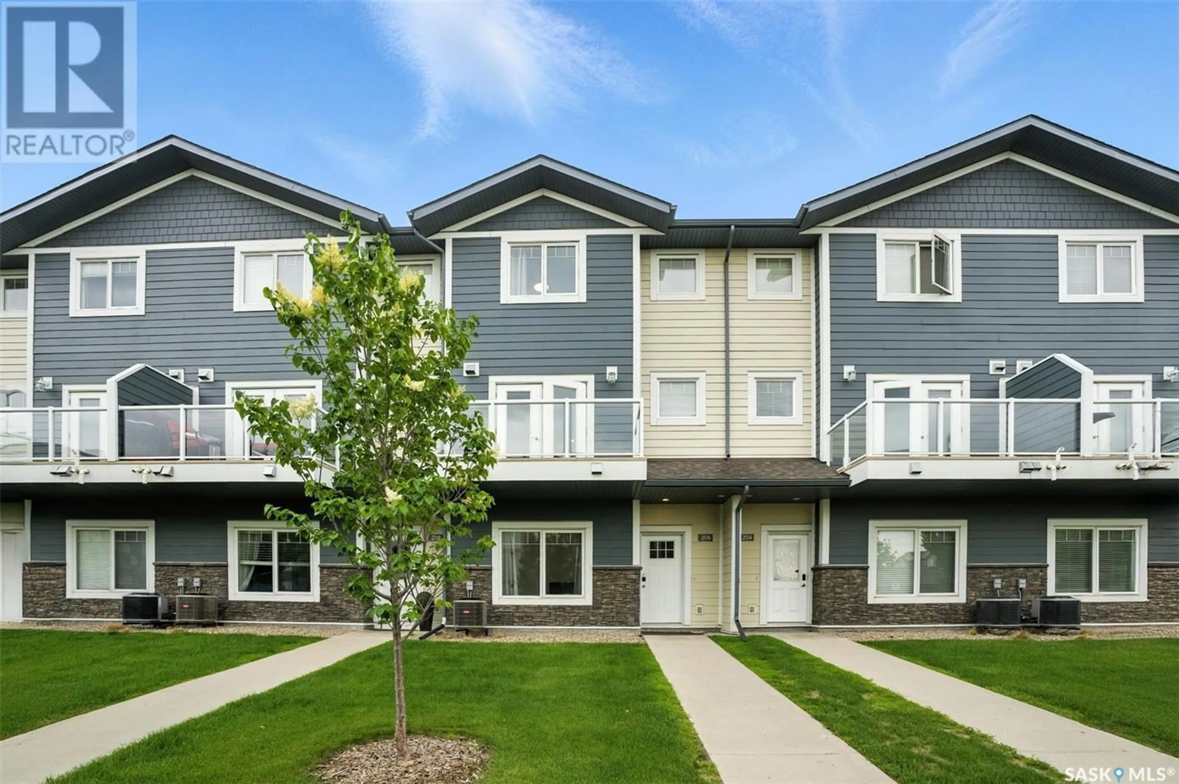 Unknown for 212 - 206 WILLIS CRESCENT, Saskatoon Saskatchewan S7T0R6