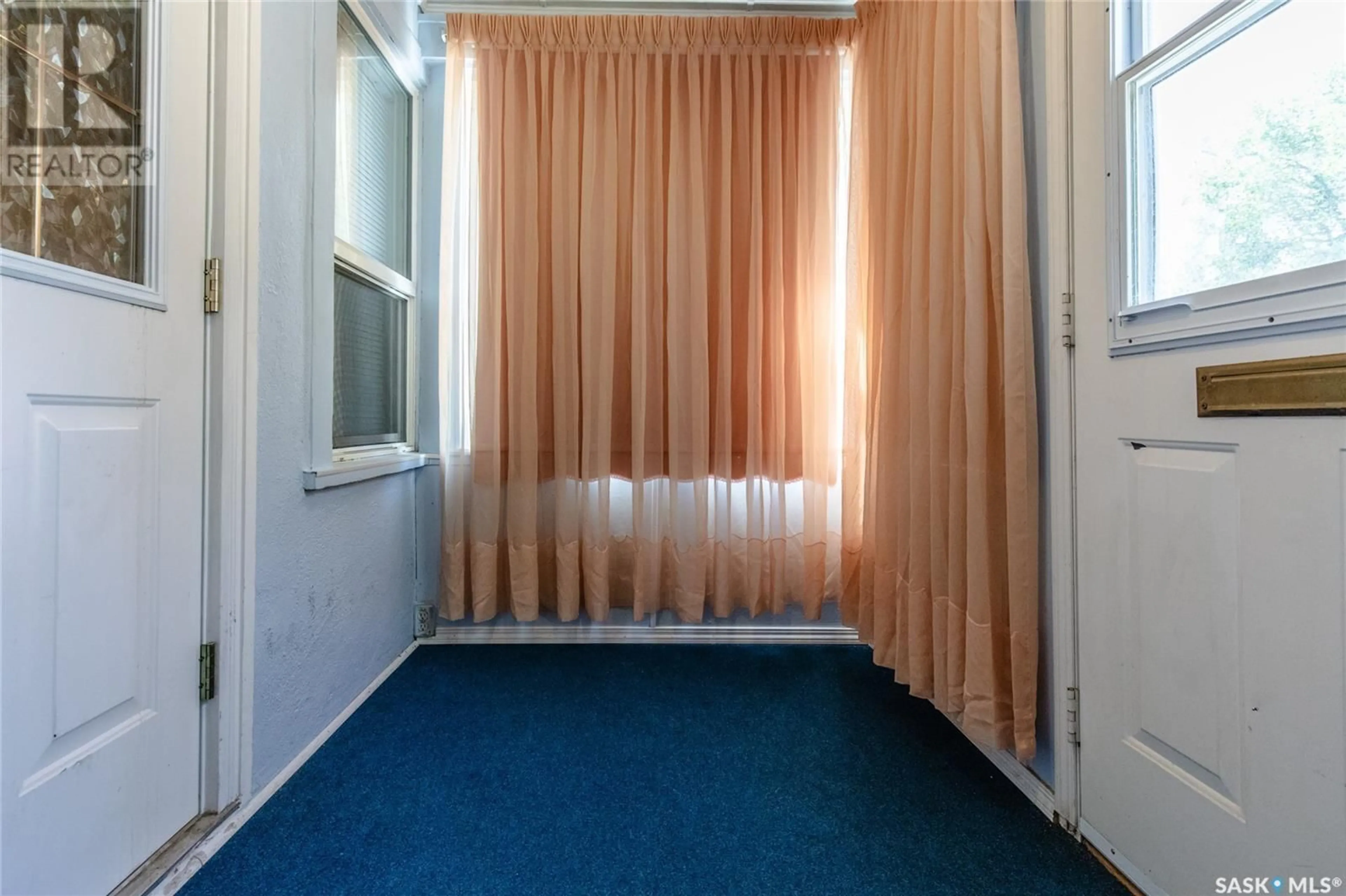 A pic of a room for 1315 6TH AVENUE, Moose Jaw Saskatchewan S6H4A9