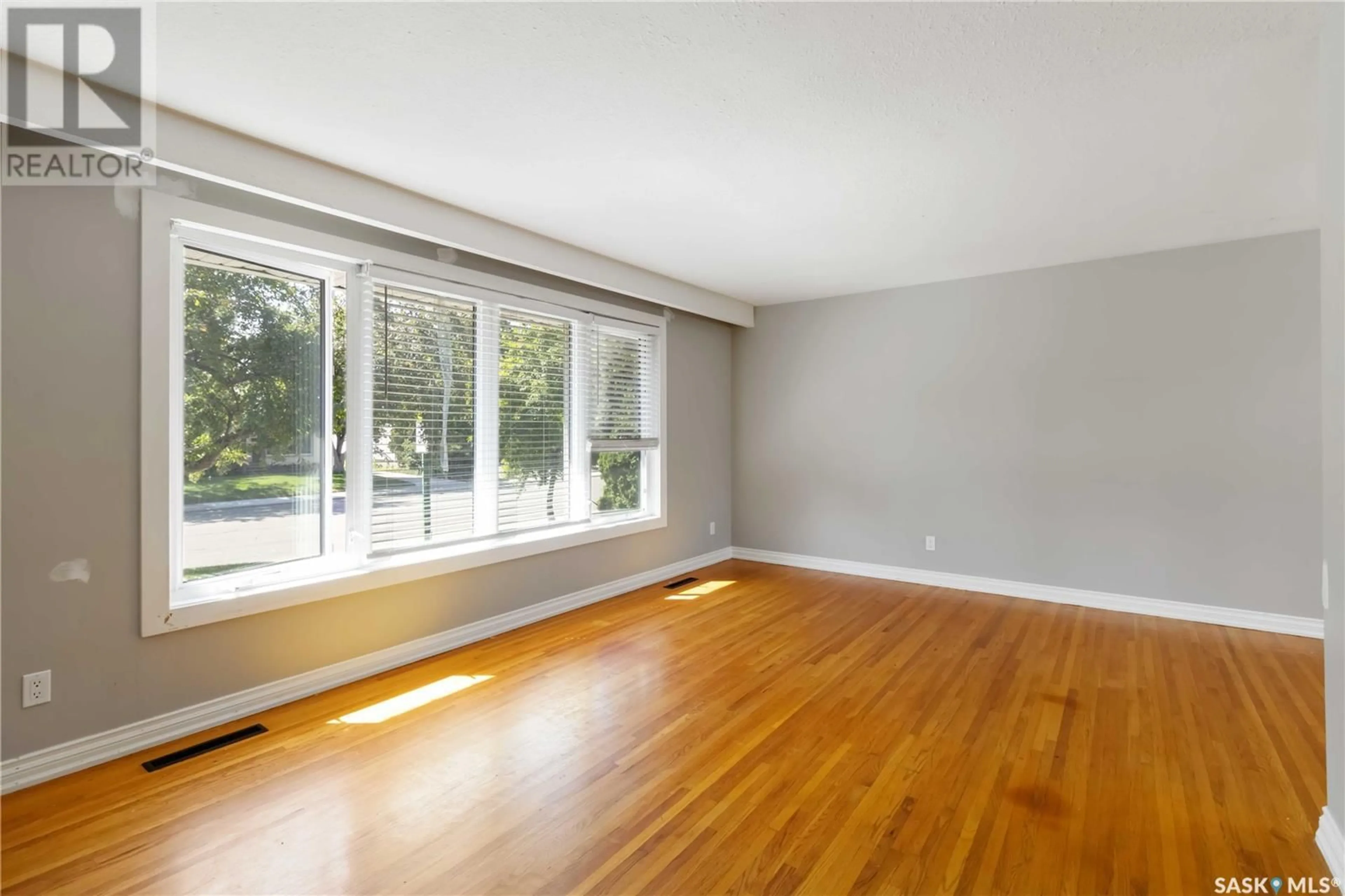 A pic of a room for 1609 MORGAN AVENUE, Saskatoon Saskatchewan S7H2R9