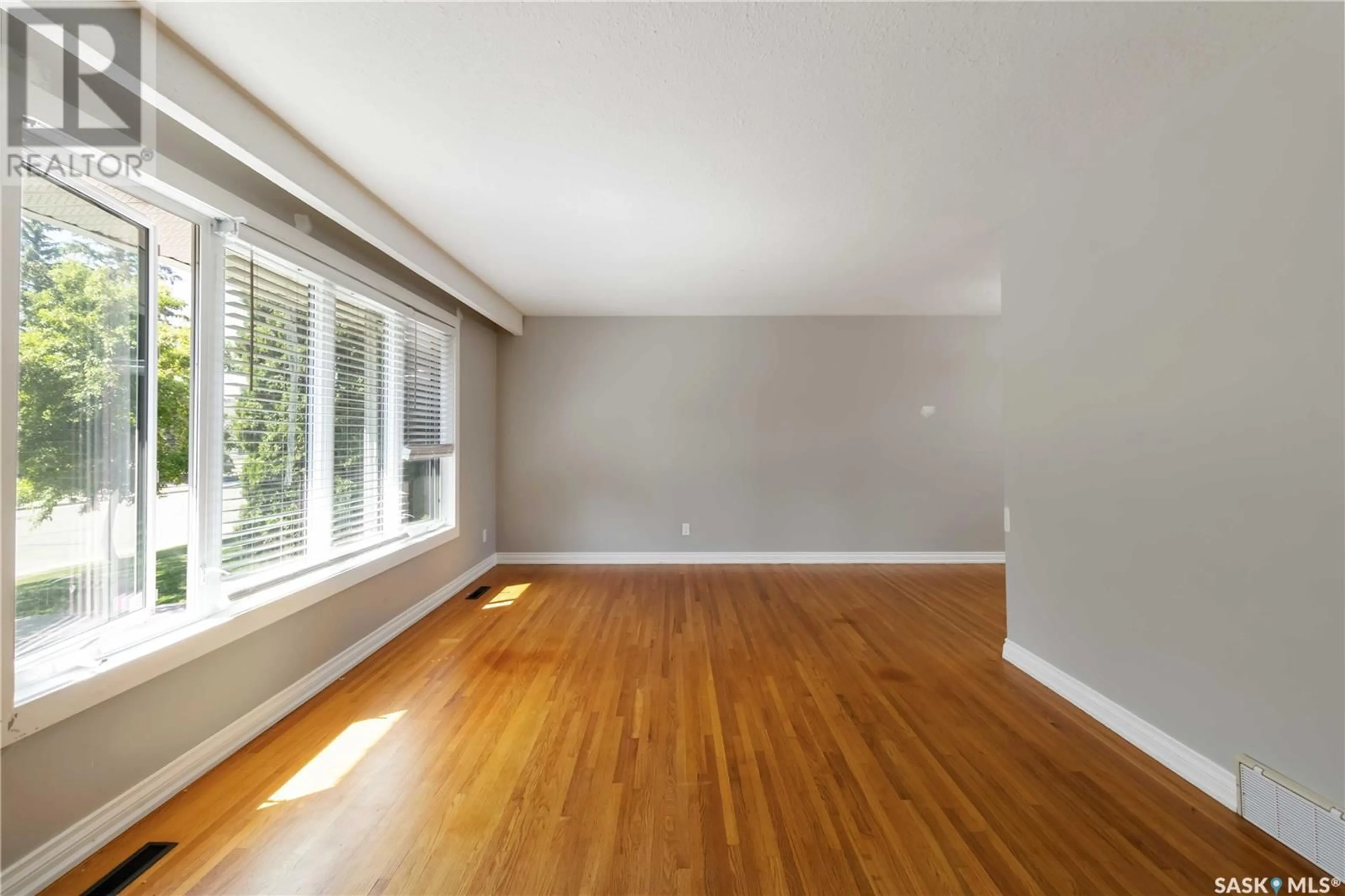 A pic of a room for 1609 MORGAN AVENUE, Saskatoon Saskatchewan S7H2R9