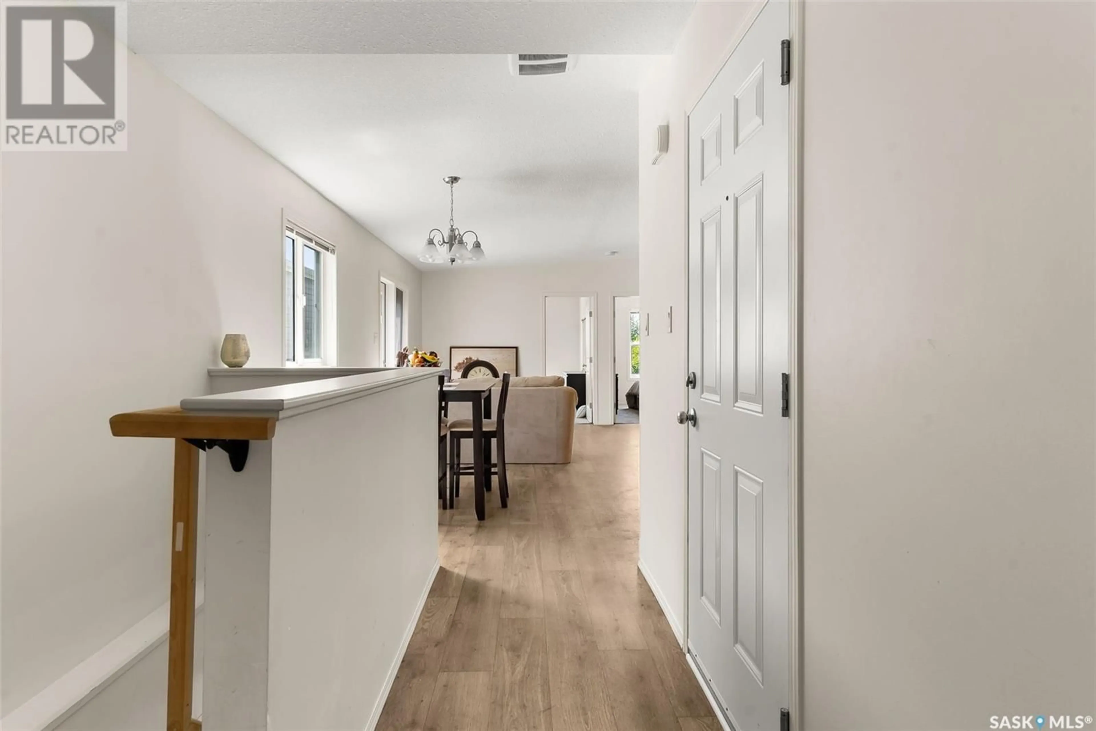 Indoor entryway for 183 CHATEAU CRESCENT, Pilot Butte Saskatchewan S0G3Z0