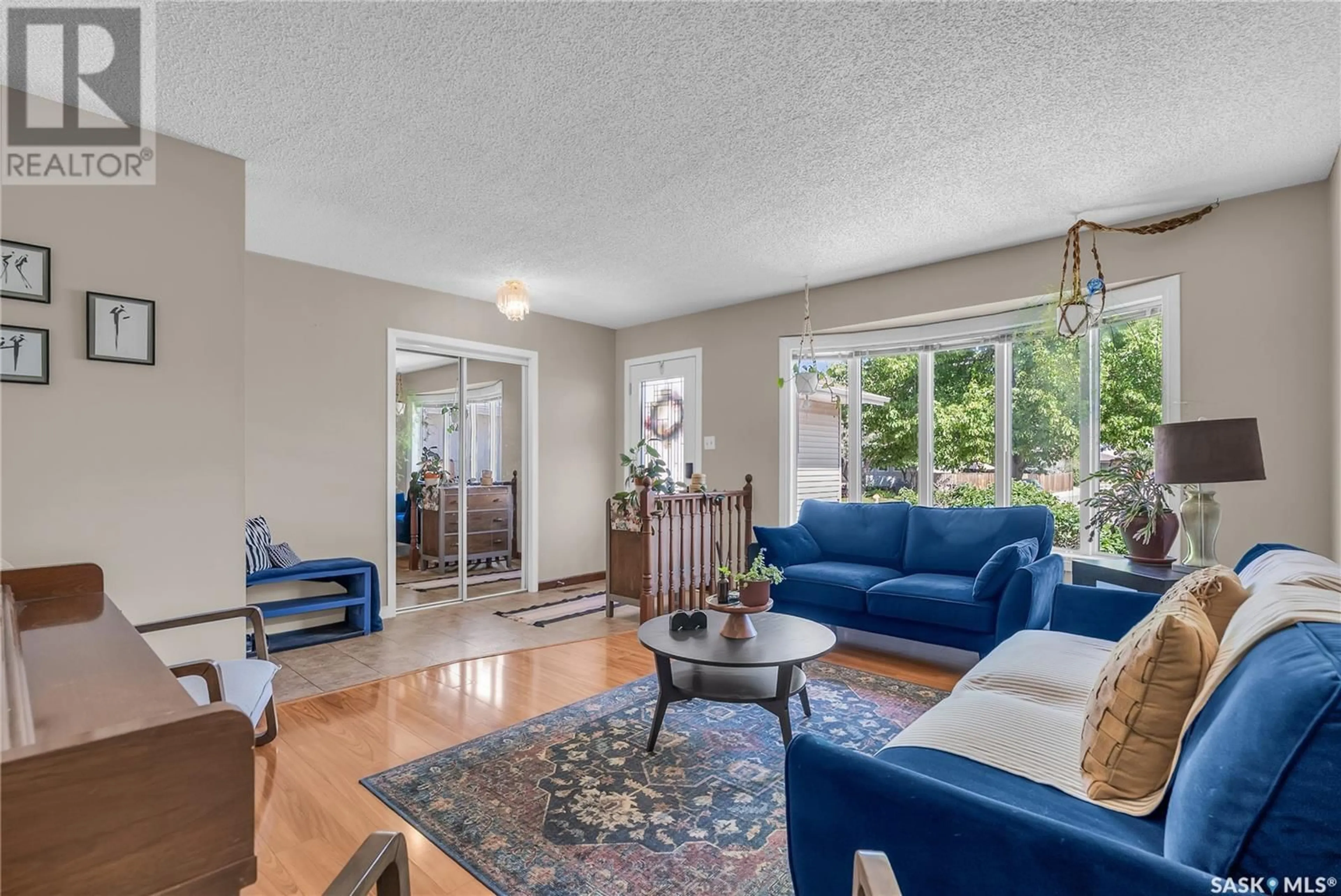 Living room with furniture, unknown for 502 BRIGHTSAND CRESCENT, Saskatoon Saskatchewan S7J4Y3