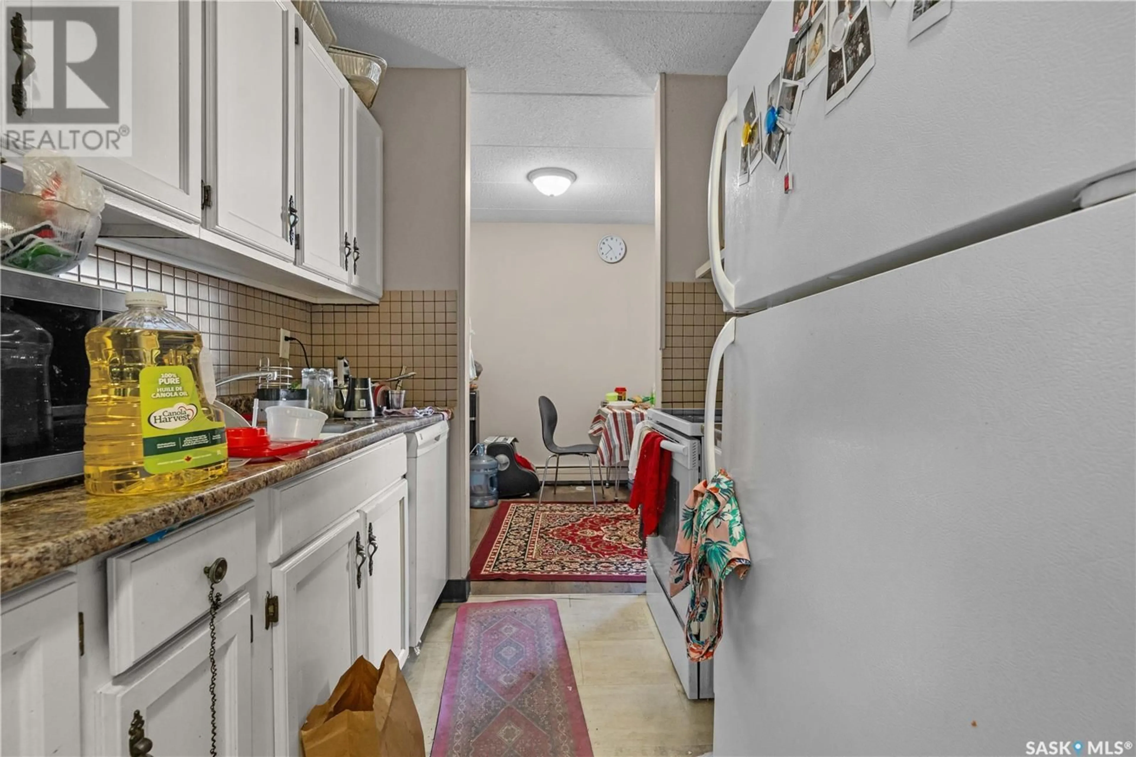 Standard kitchen, ceramic/tile floor for 103 - 2830 GORDON ROAD, Regina Saskatchewan S4S6A1