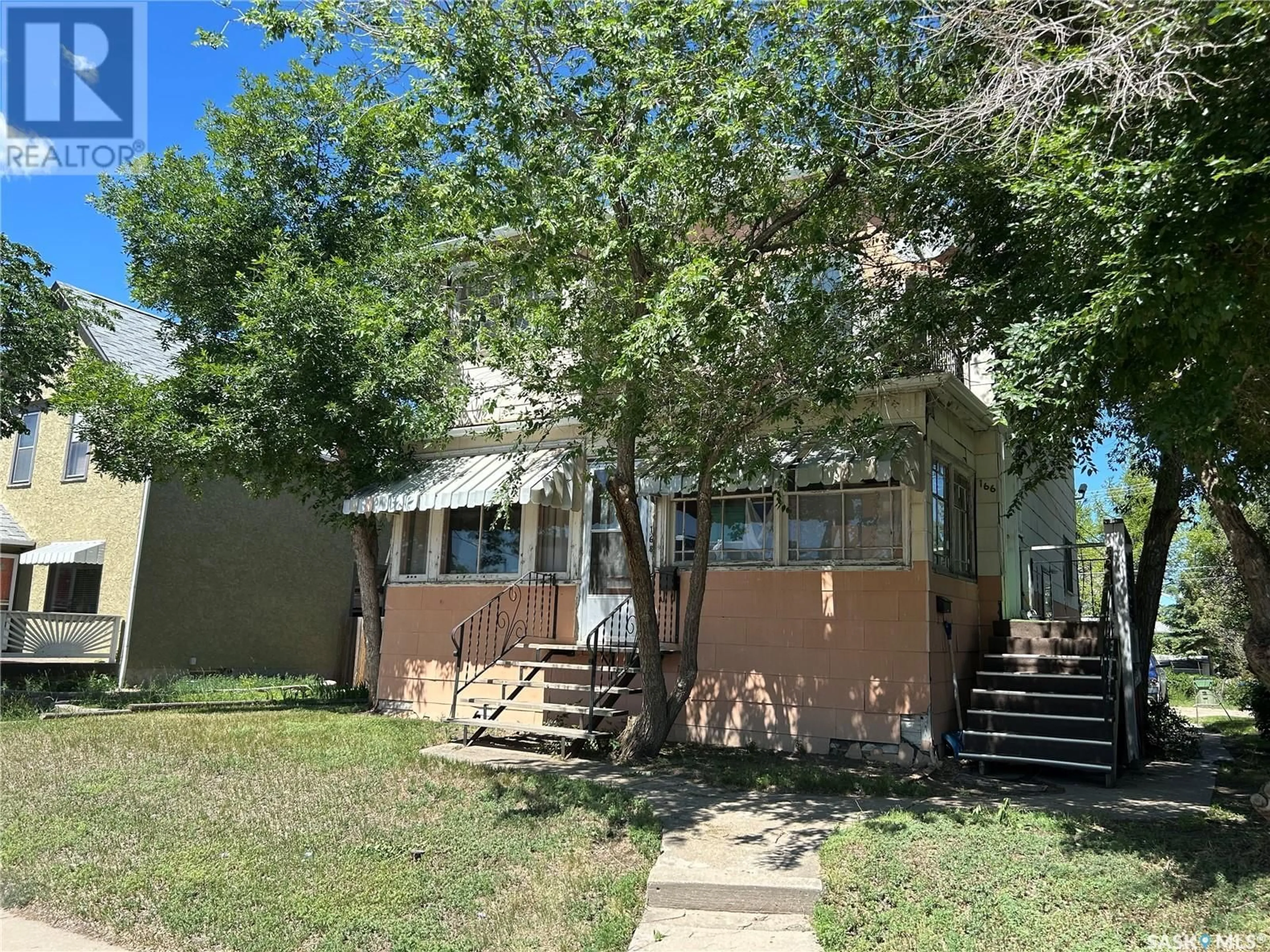 Unknown for 168 ATHABASCA STREET W, Moose Jaw Saskatchewan S6H2B7