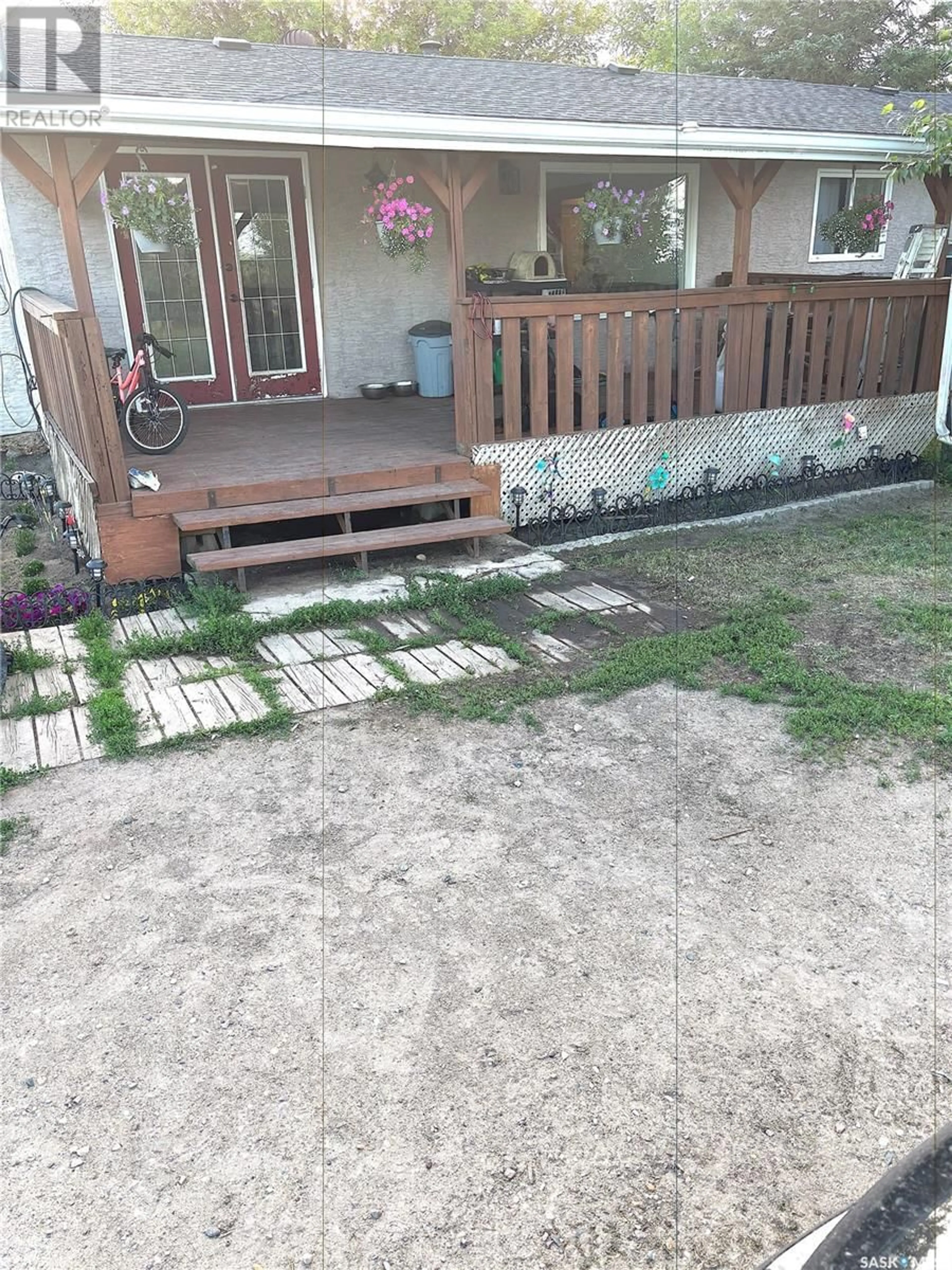 Patio, street for KRELLER ACREAGE, Biggar Rm No. 347 Saskatchewan S0K0M0