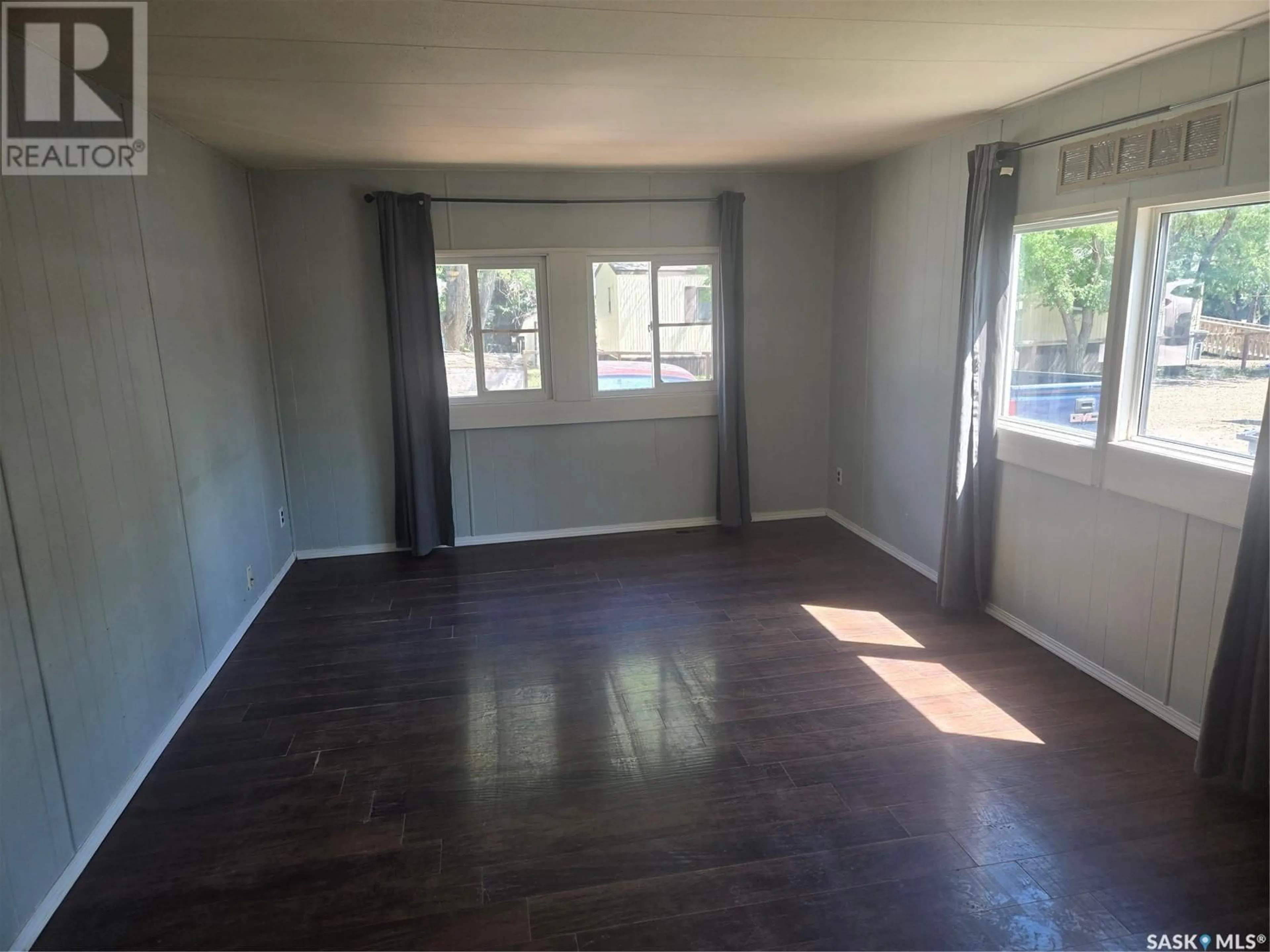 A pic of a room for 4 HILLSIDE COURT, Lumsden Saskatchewan S0G4C0