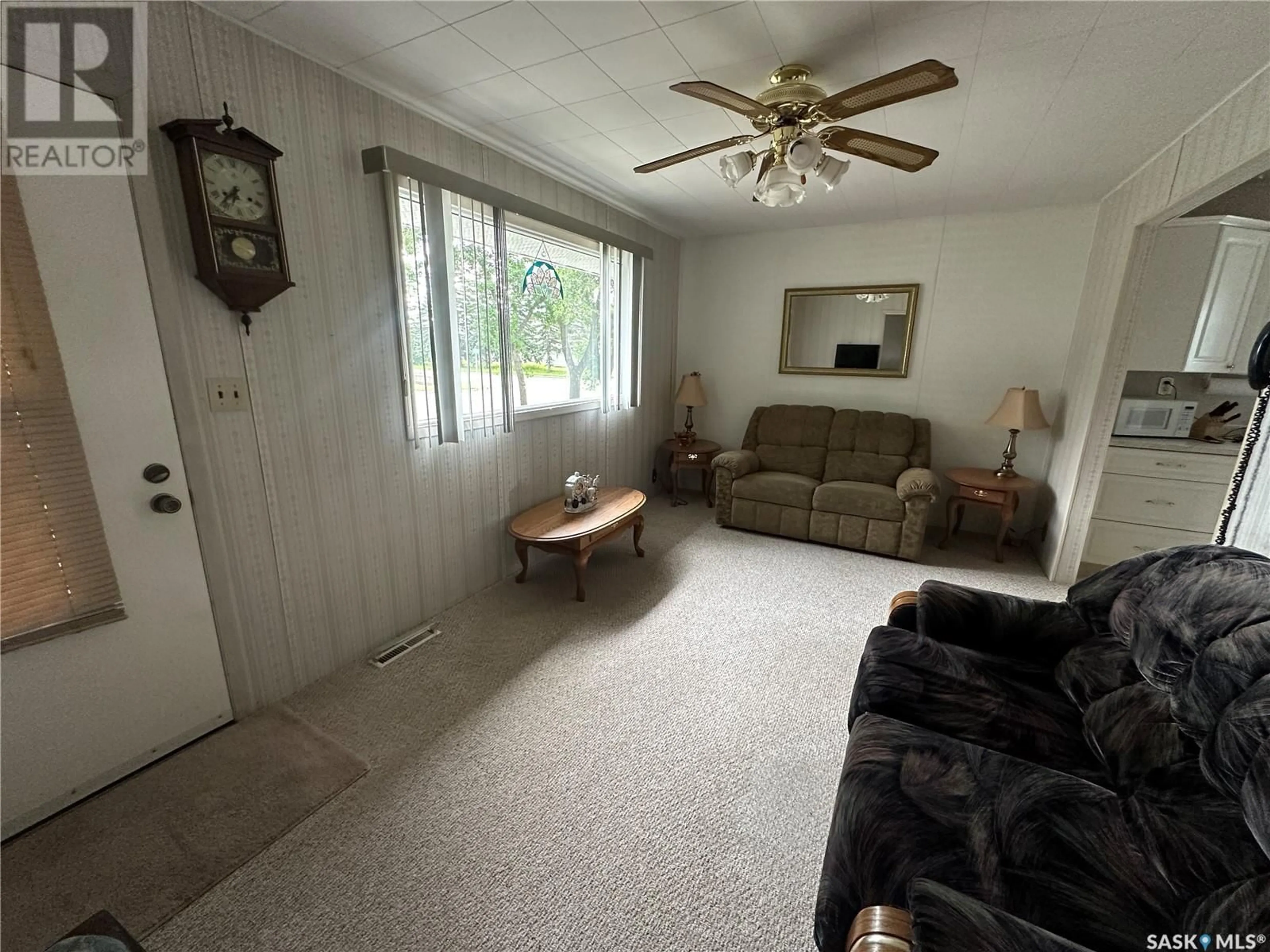 A pic of a room for 55 12TH STREET, Weyburn Saskatchewan S4H1K4