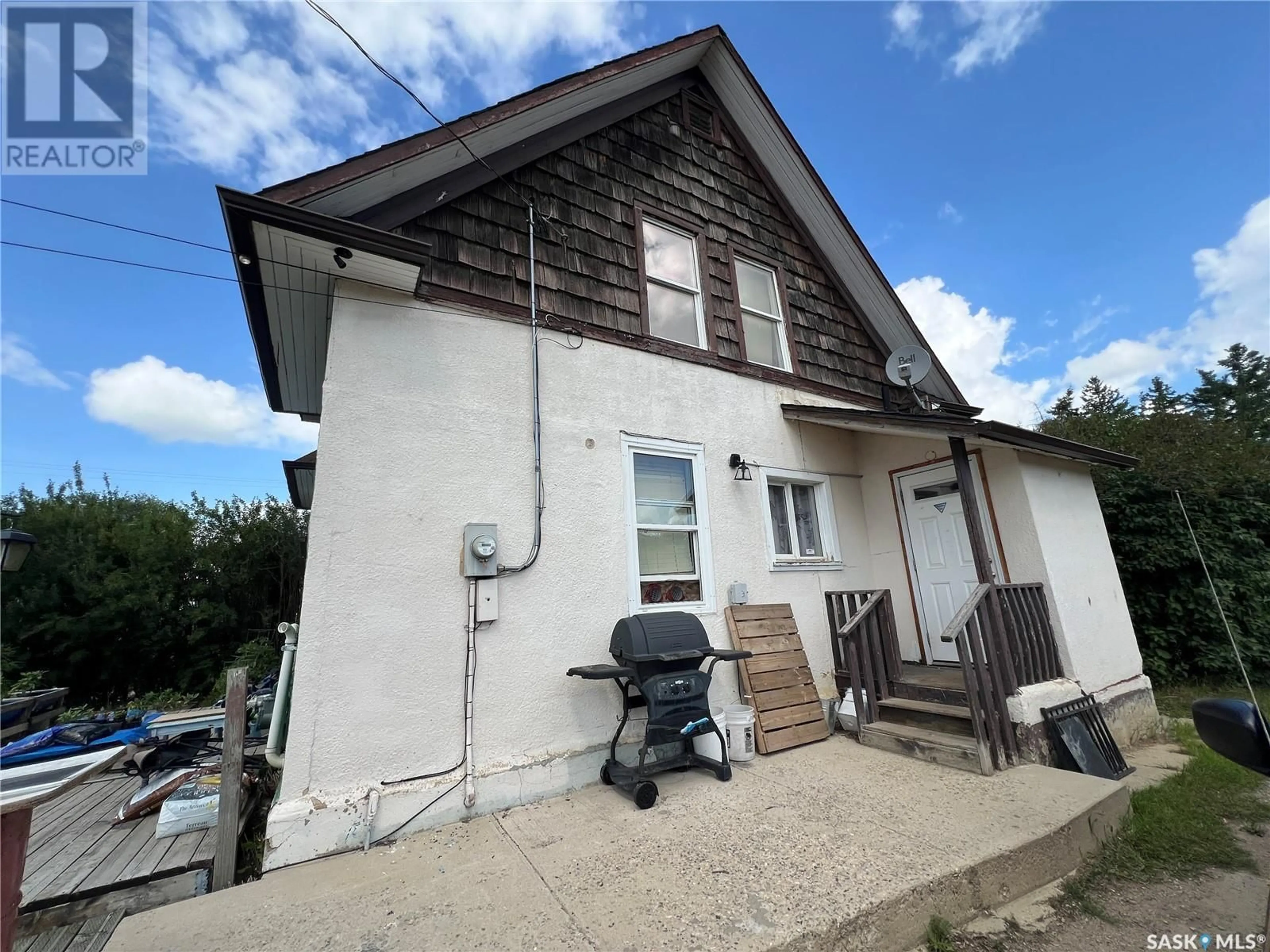 Unknown for 2706 1ST AVENUE, Prince Albert Saskatchewan S6V8A3