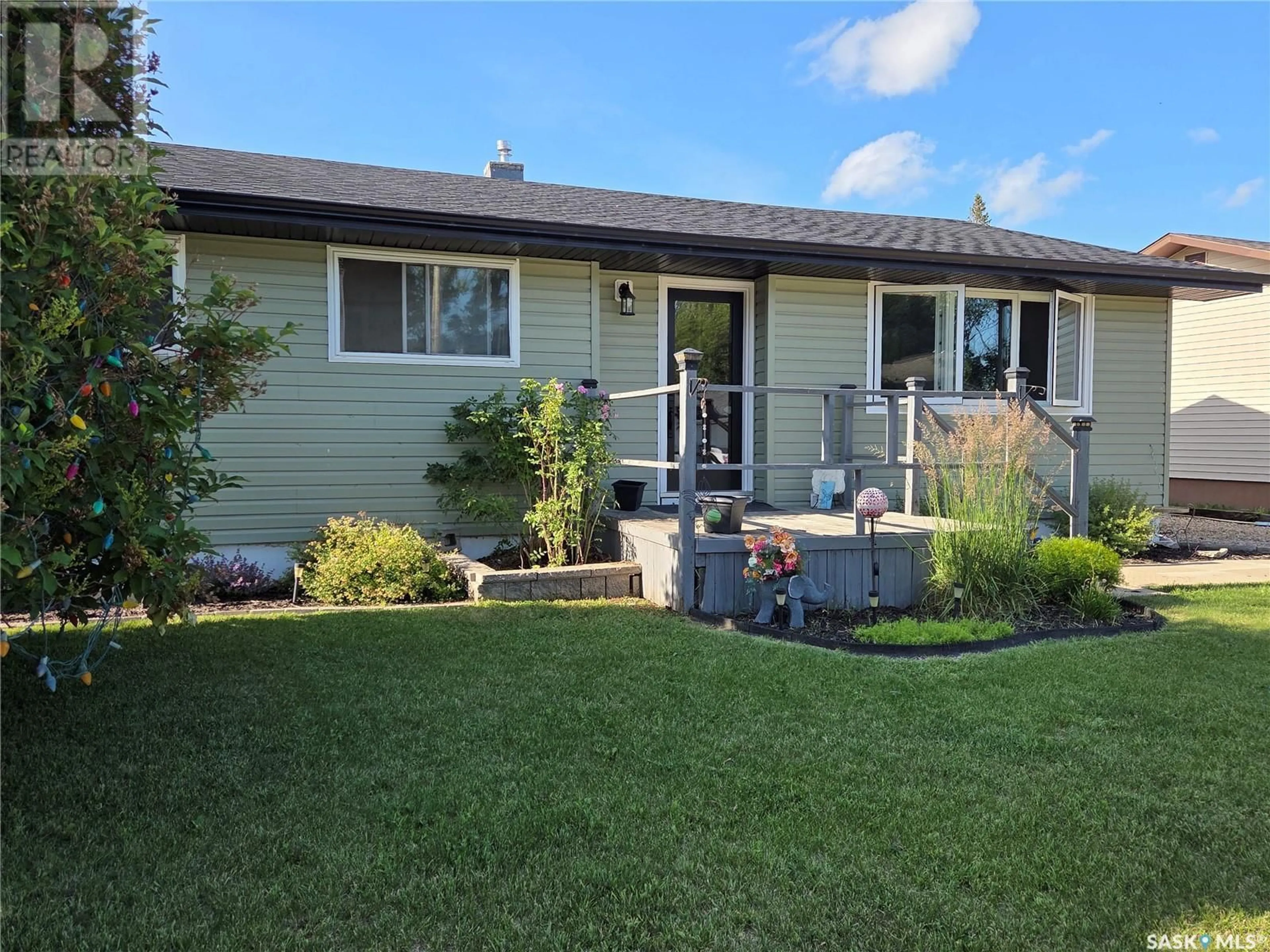Home with vinyl exterior material, street for 119 SYLVITE CRESCENT, Allan Saskatchewan S0K0C0
