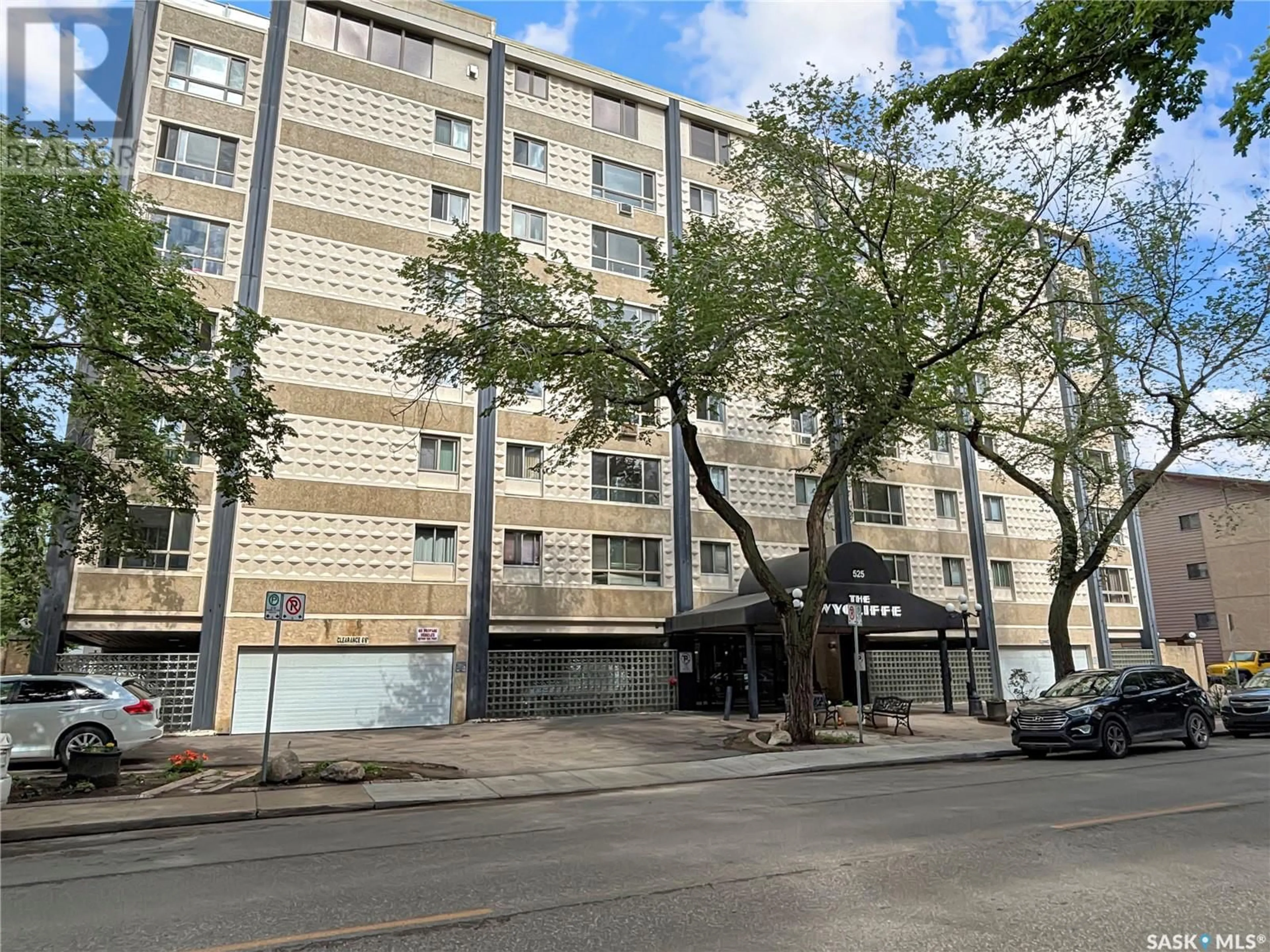 Parking for 525 - 507 3RD AVENUE, Saskatoon Saskatchewan S7K2J6