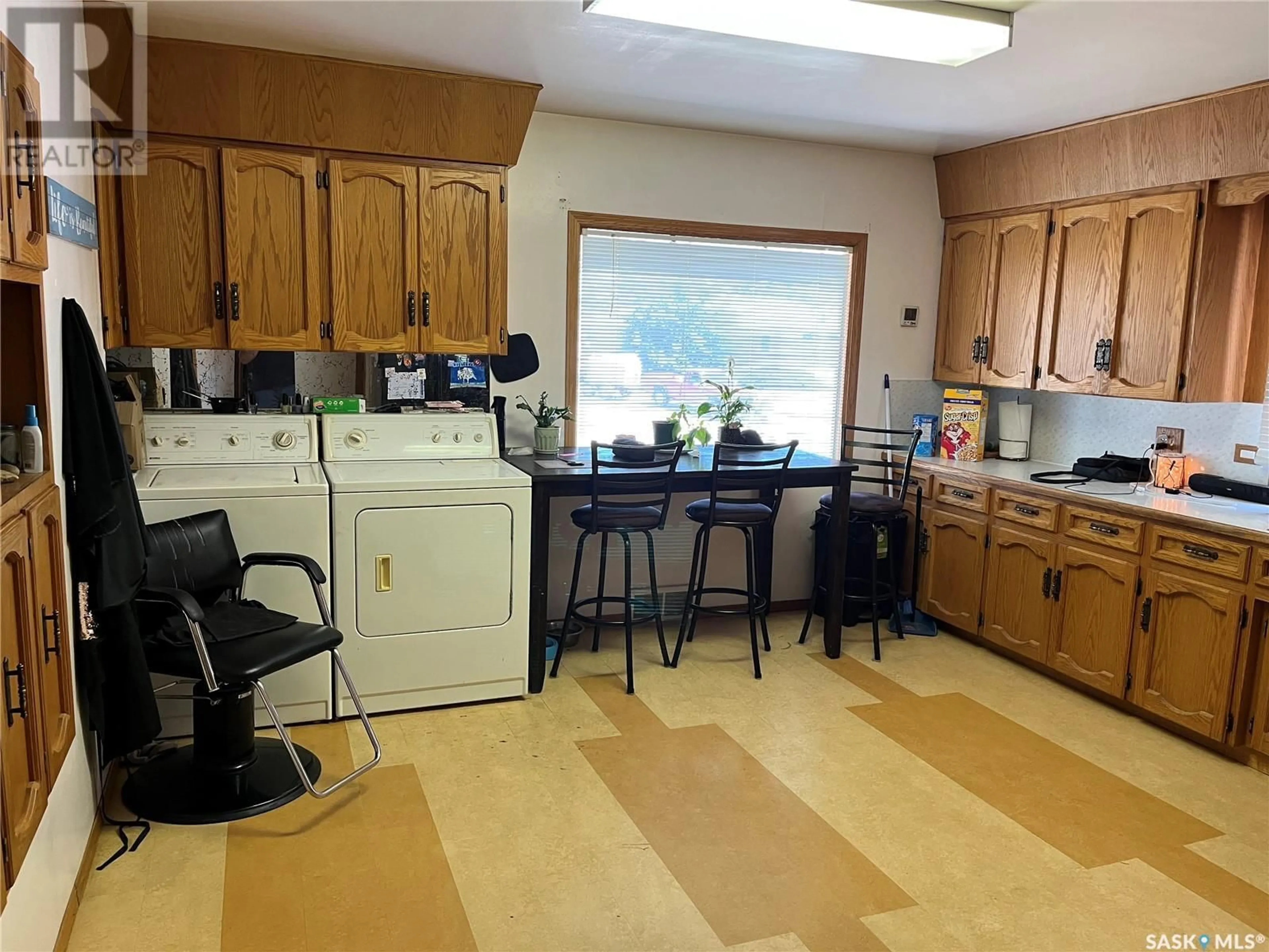 Unknown for 112 2ND AVENUE, Gravelbourg Saskatchewan S0H1X0