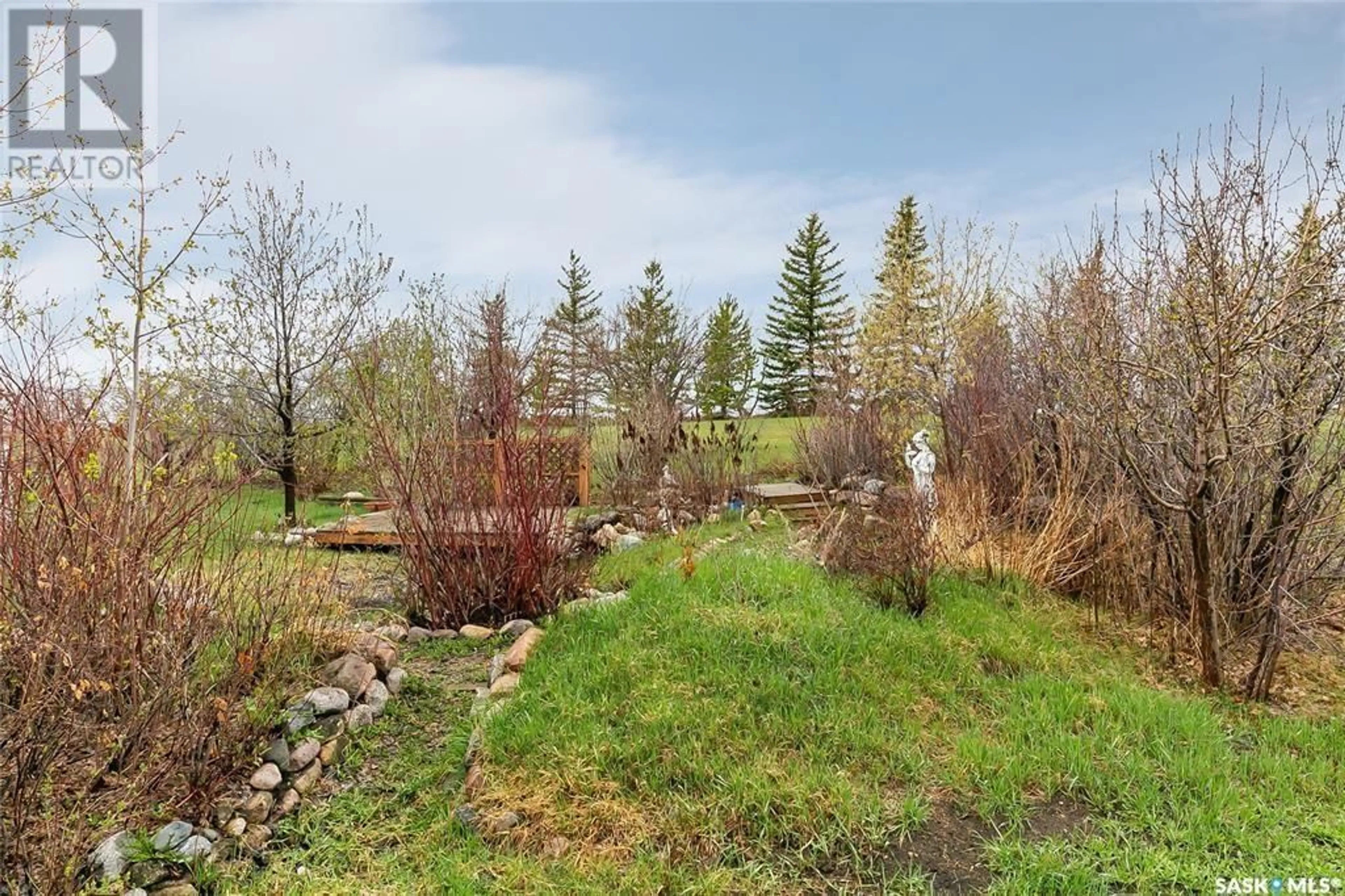 Patio, water/lake/river/ocean view for 6.7 WALKER ACREAGE, Lumsden Rm No. 189 Saskatchewan S4P2Z1