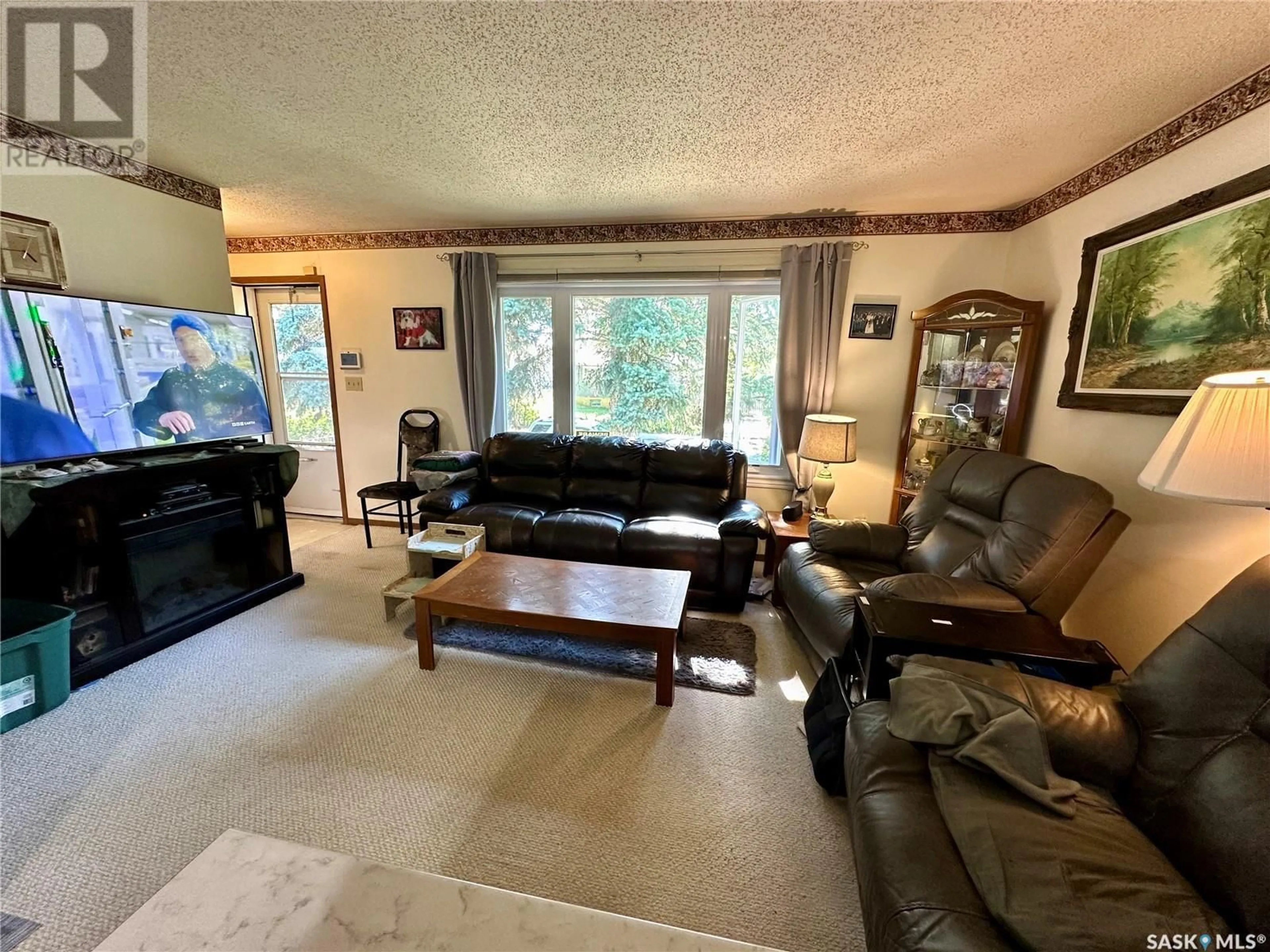 Living room with furniture, unknown for 739 PRINCESS STREET, Regina Saskatchewan S4T3X8