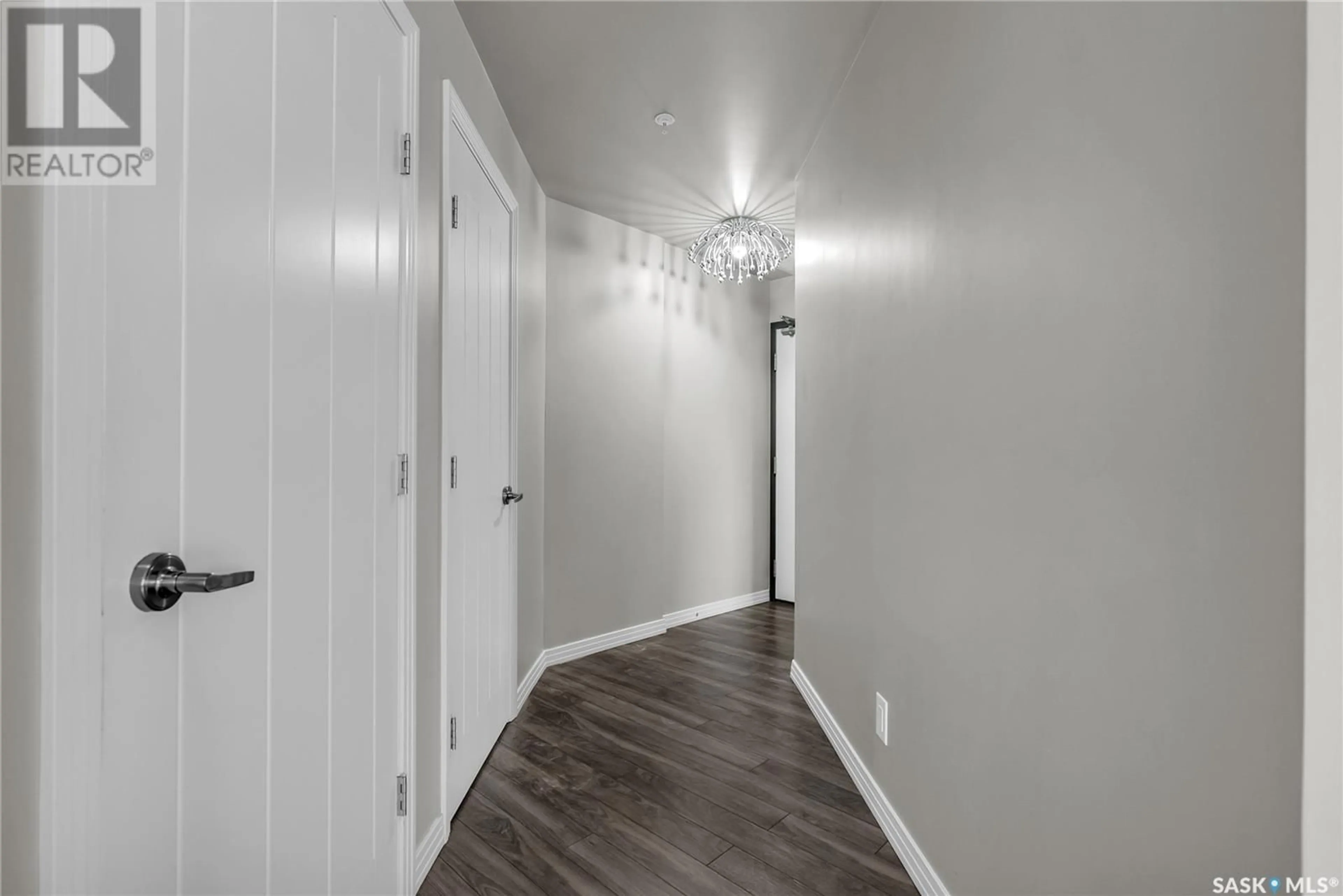 Indoor entryway for 222 235 EVERGREEN SQUARE, Saskatoon Saskatchewan S7W0P9