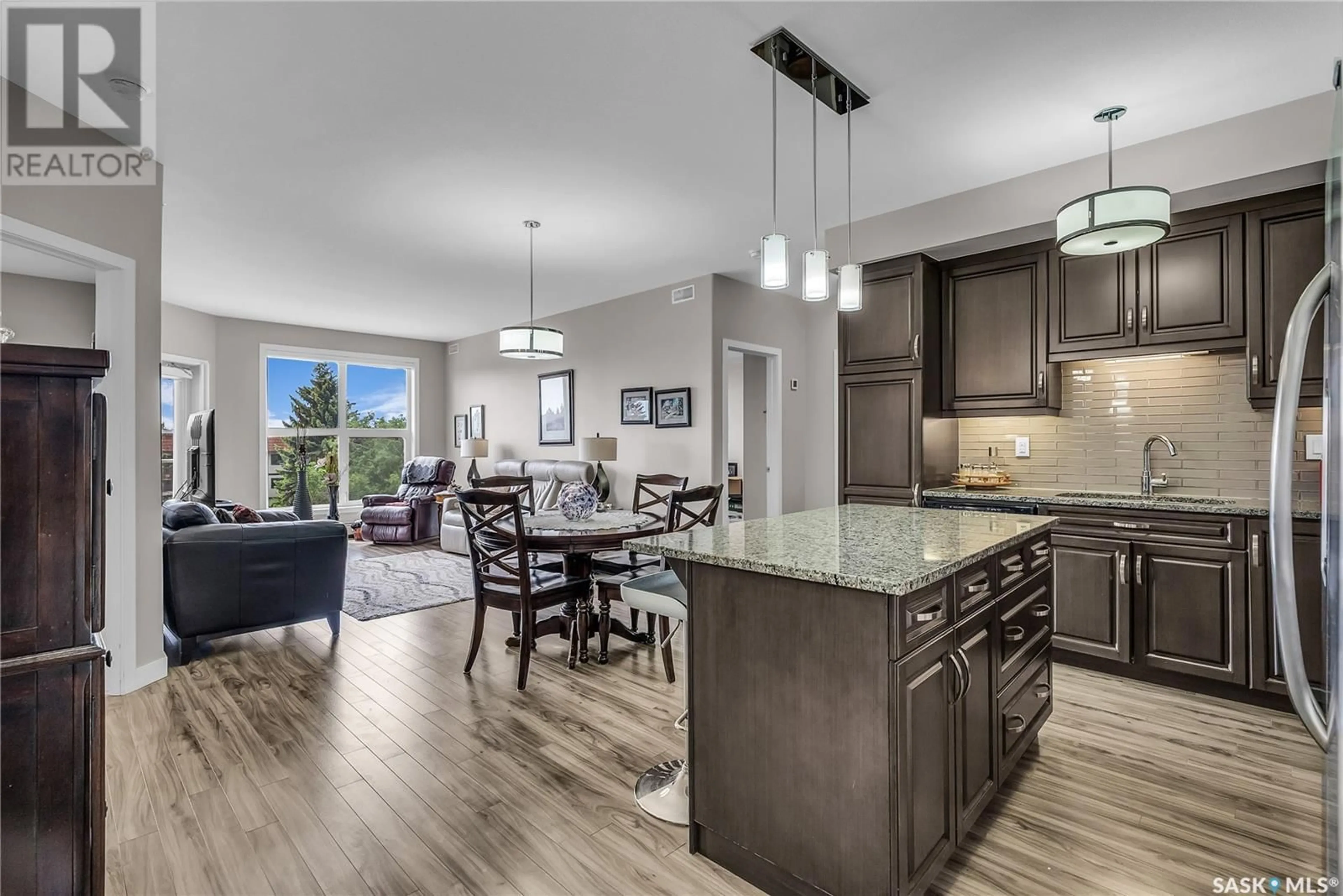 Open concept kitchen, unknown for 1035 - 310 MOSS AVENUE, Saskatoon Saskatchewan S7H2E5
