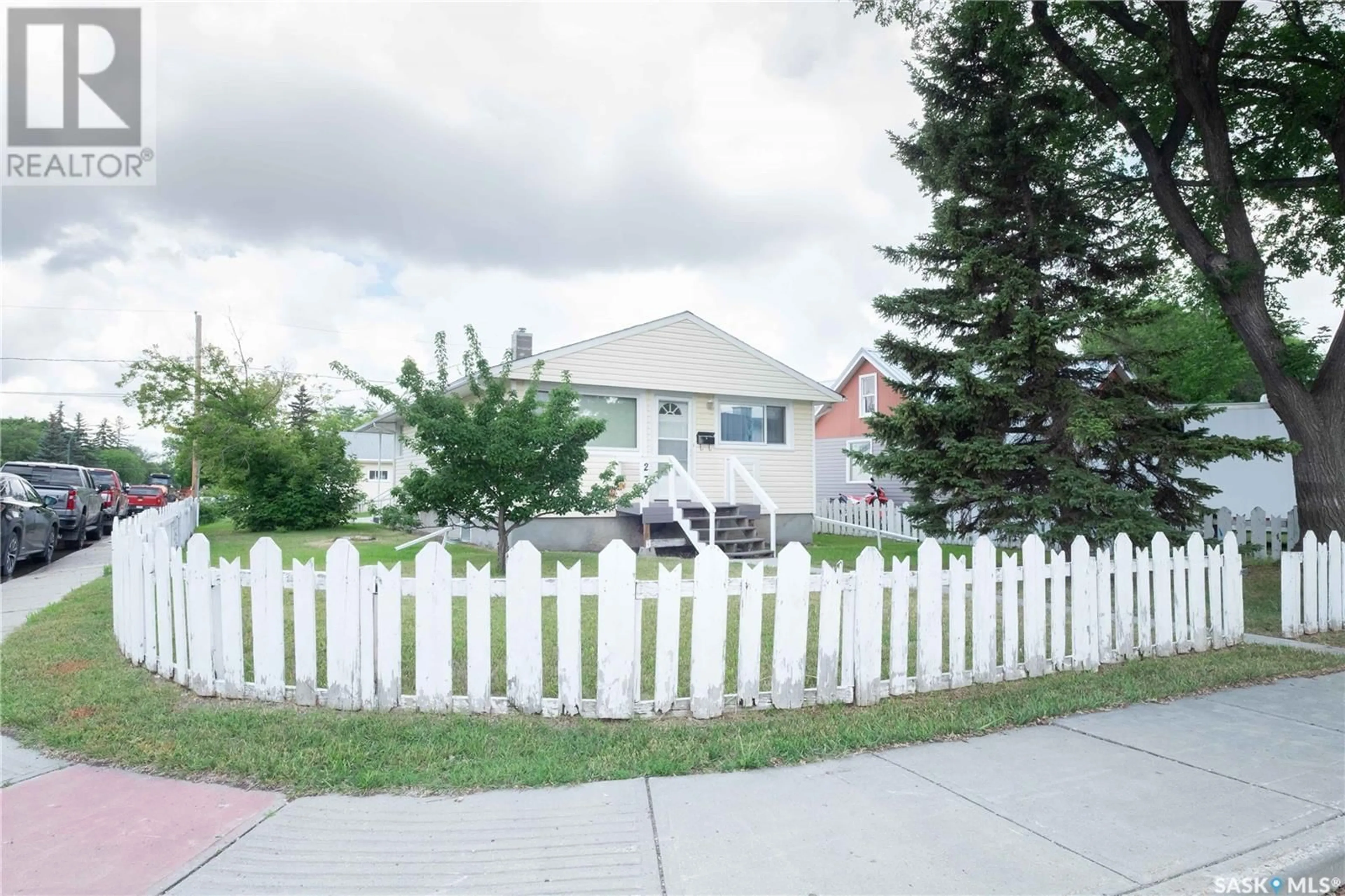 Unknown for 274 TORONTO STREET, Regina Saskatchewan S4R1L9