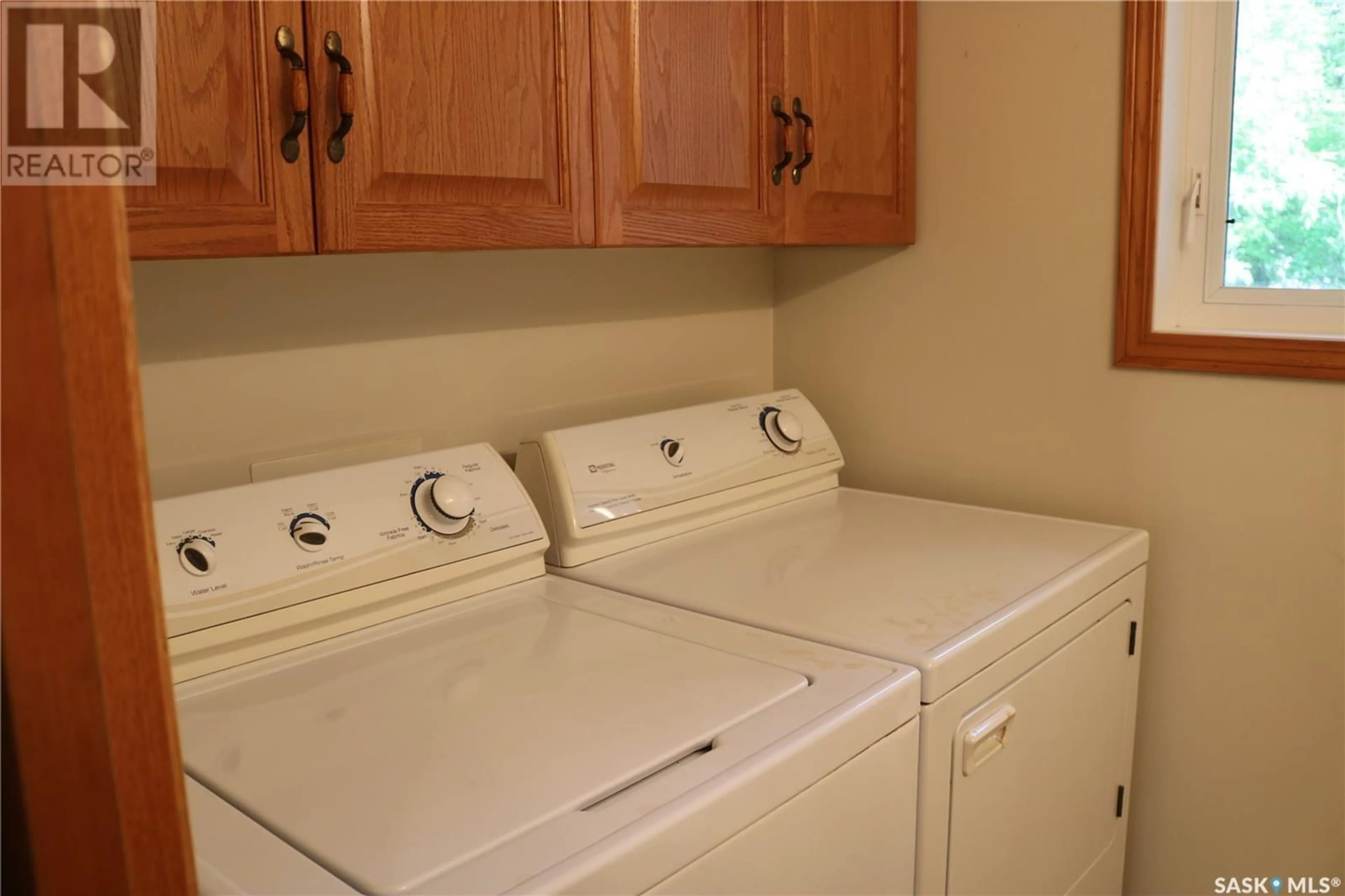 Laundry room for 811 ALBERNI STREET, Moosomin Saskatchewan S0G3N0