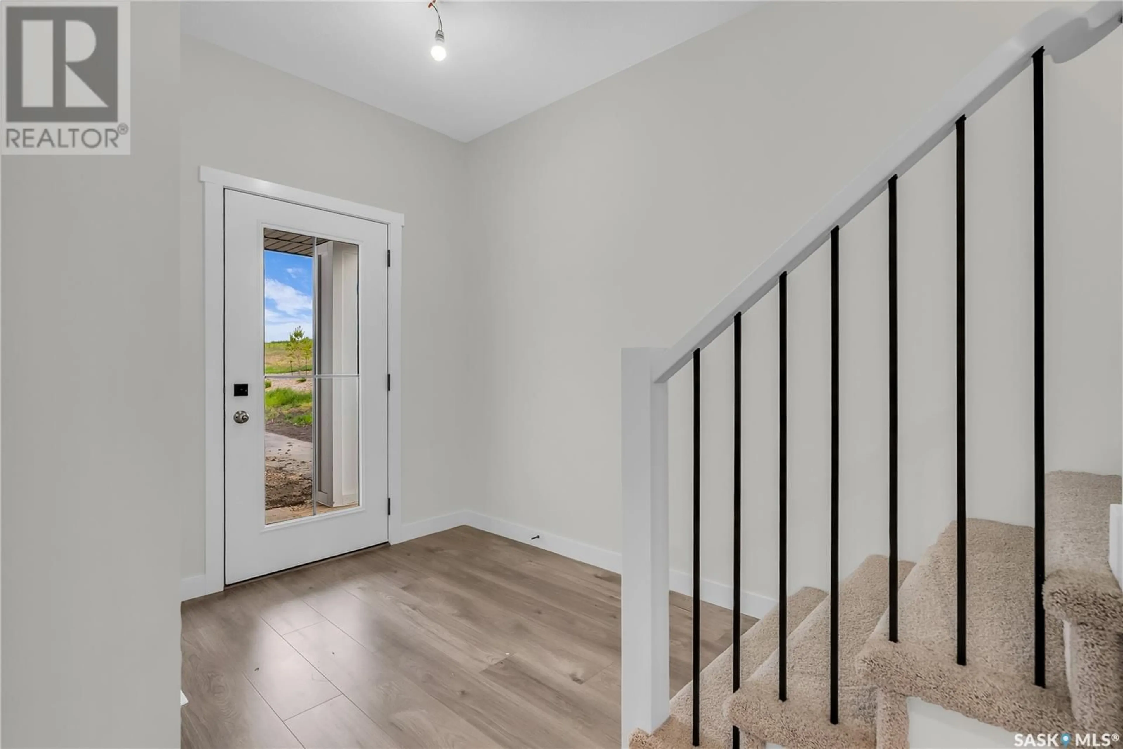 Indoor entryway for 303 ASOKAN STREET, Saskatoon Saskatchewan S7V1S4