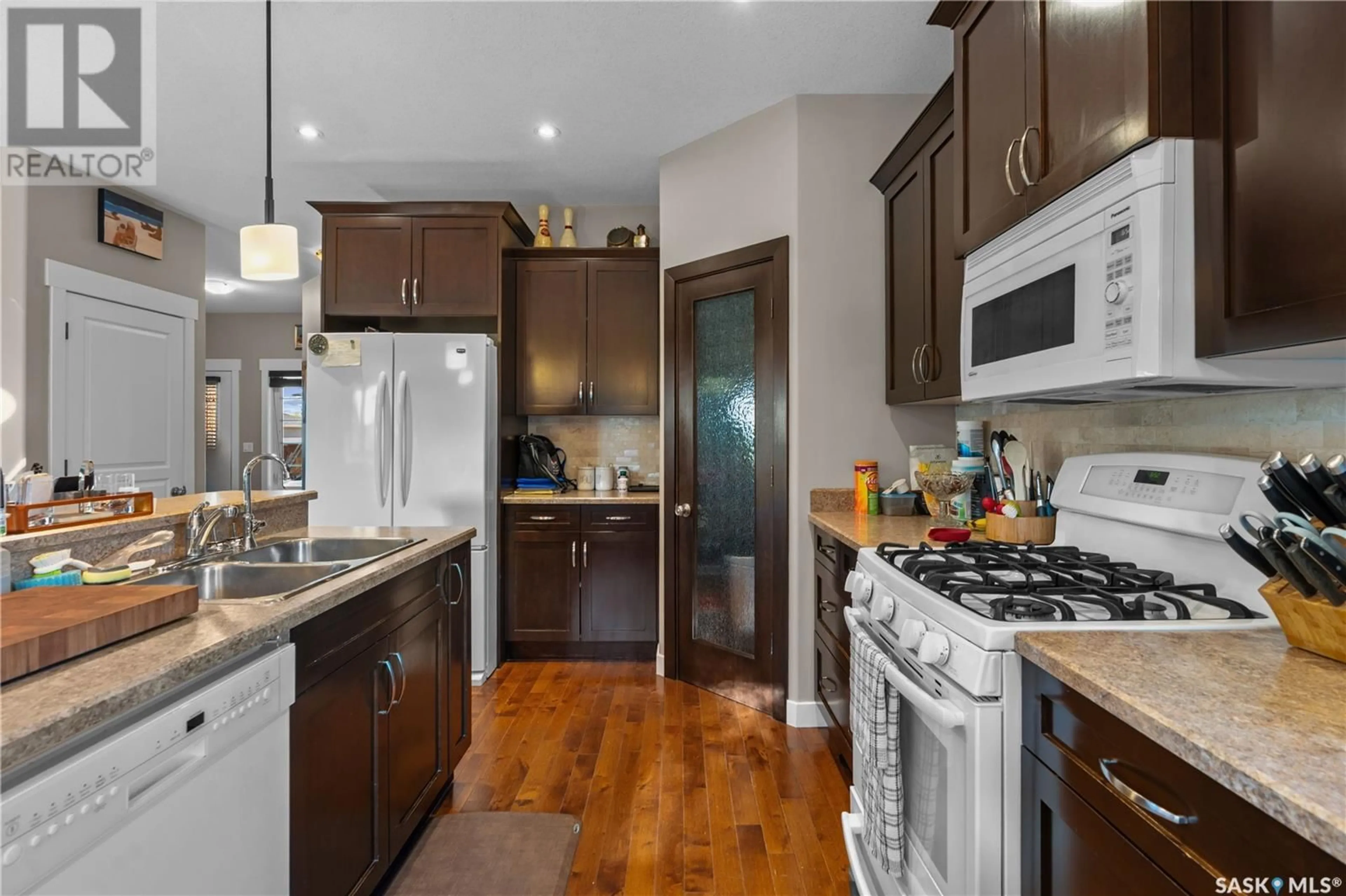 Open concept kitchen, unknown for 4 NADIA BAY, Pense Saskatchewan S0G3W0