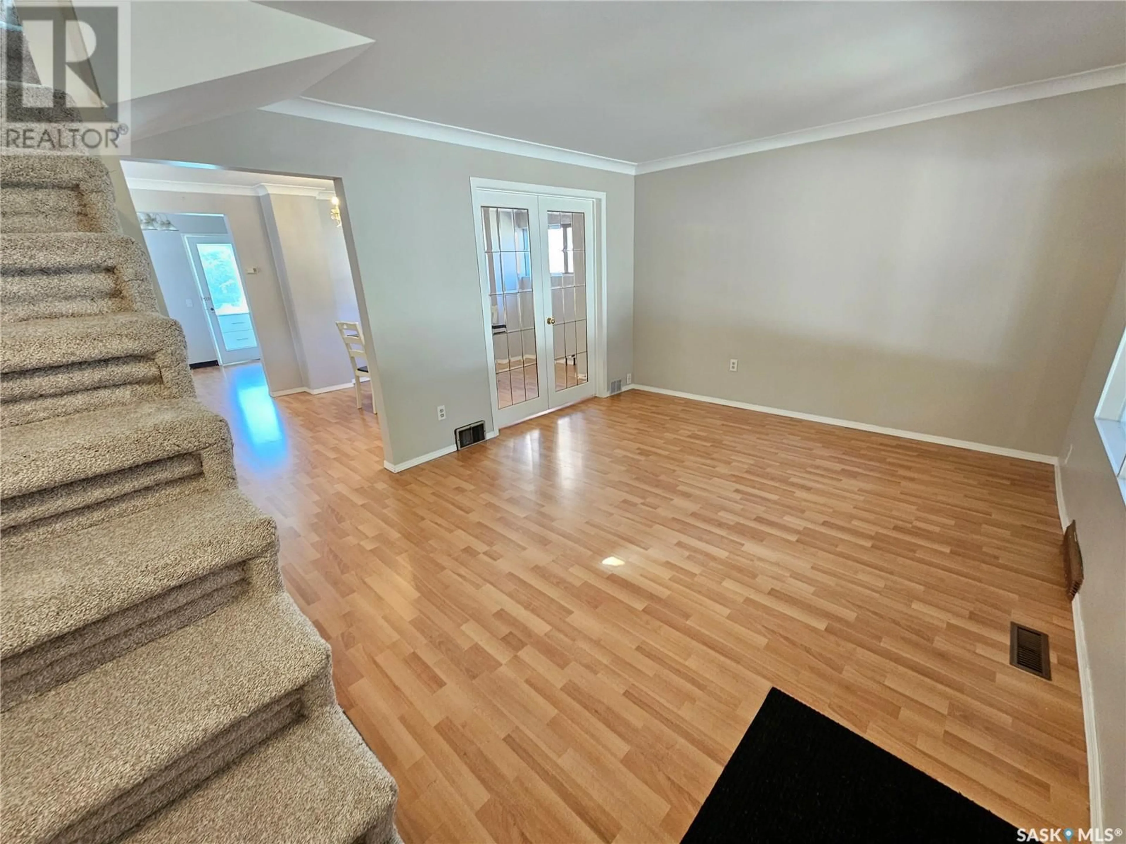 A pic of a room for 413 ATHABASCA STREET, Moose Jaw Saskatchewan S6H2C4