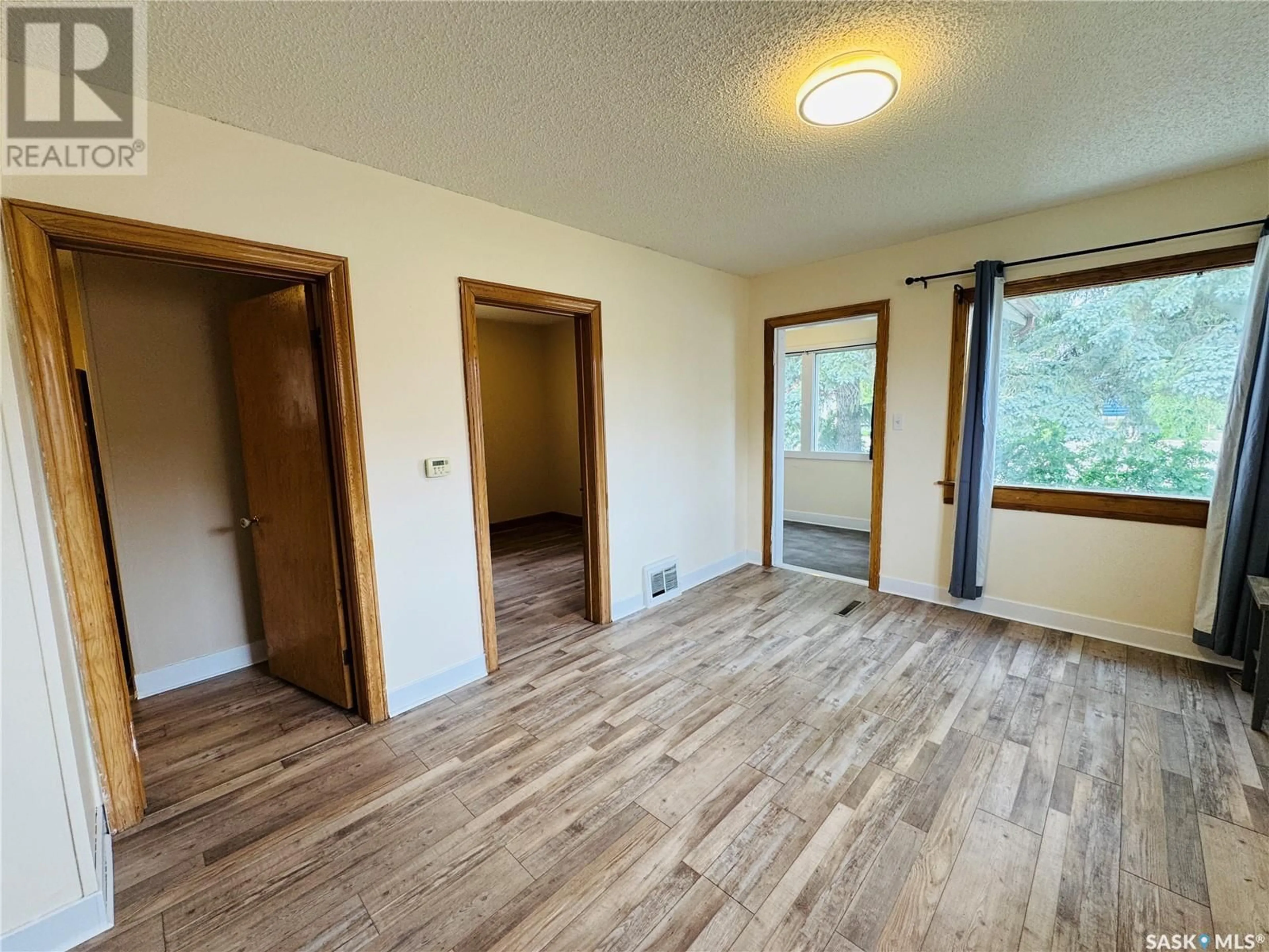 A pic of a room for 330 3RD AVENUE, Biggar Saskatchewan S0K0M0