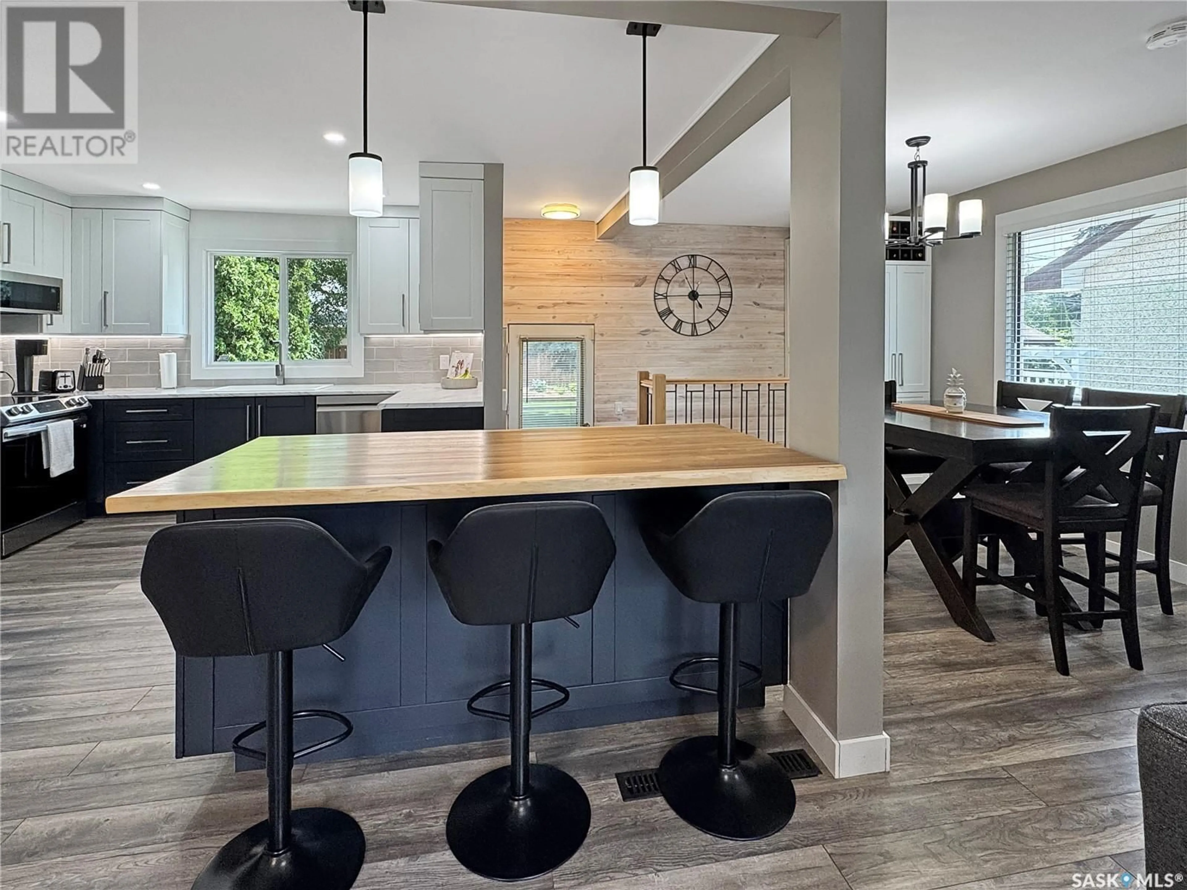 Open concept kitchen, unknown for 1562 91ST STREET, North Battleford Saskatchewan S9A0A1
