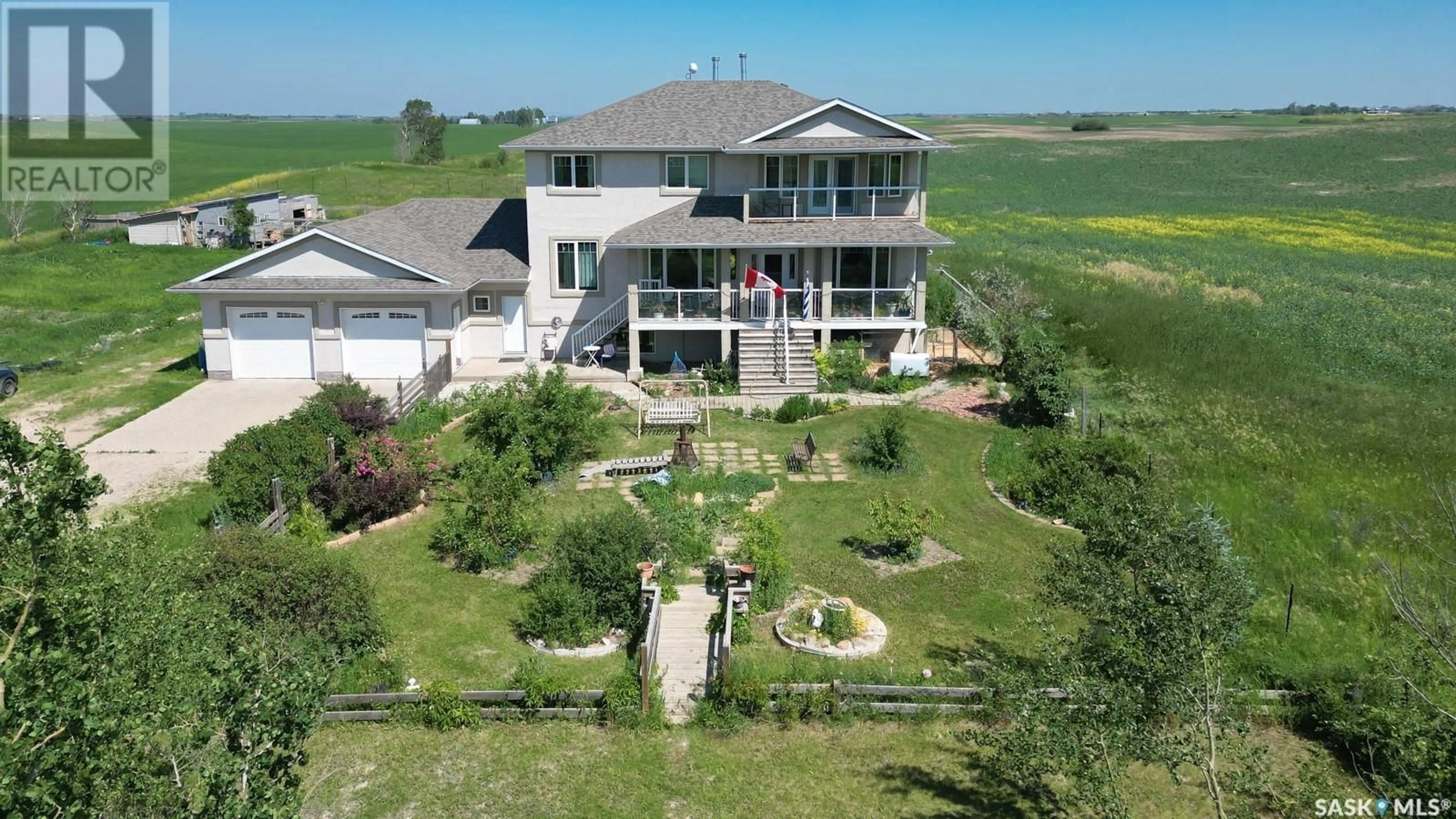 A pic from outside/outdoor area/front of a property/back of a property/a pic from drone, water/lake/river/ocean view for COUNIOS ACREAGE, Lumsden Rm No. 189 Saskatchewan S0G3C0