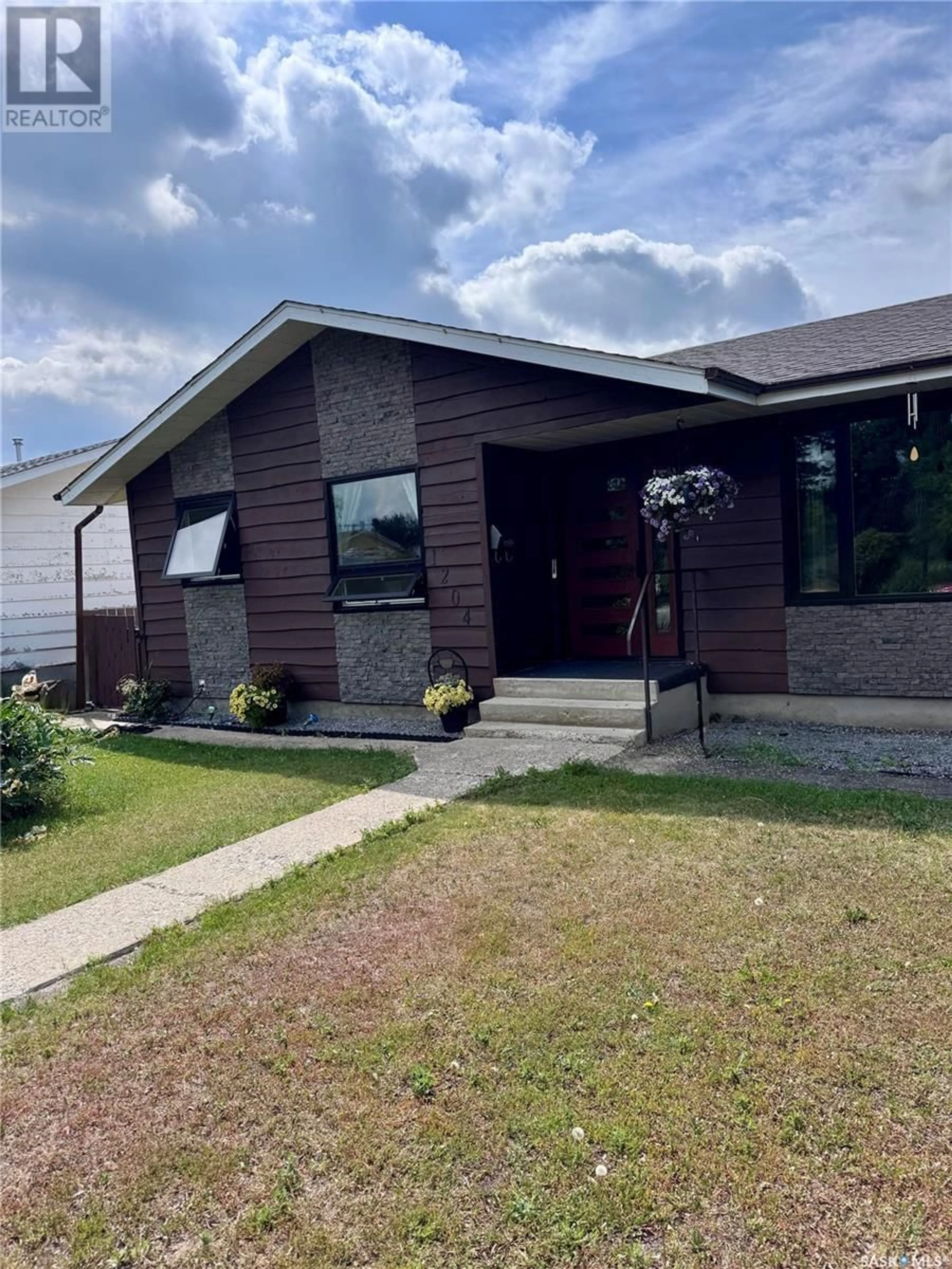 Unknown for 1204 NORTH RAILWAY STREET, Swift Current Saskatchewan S9H1E4