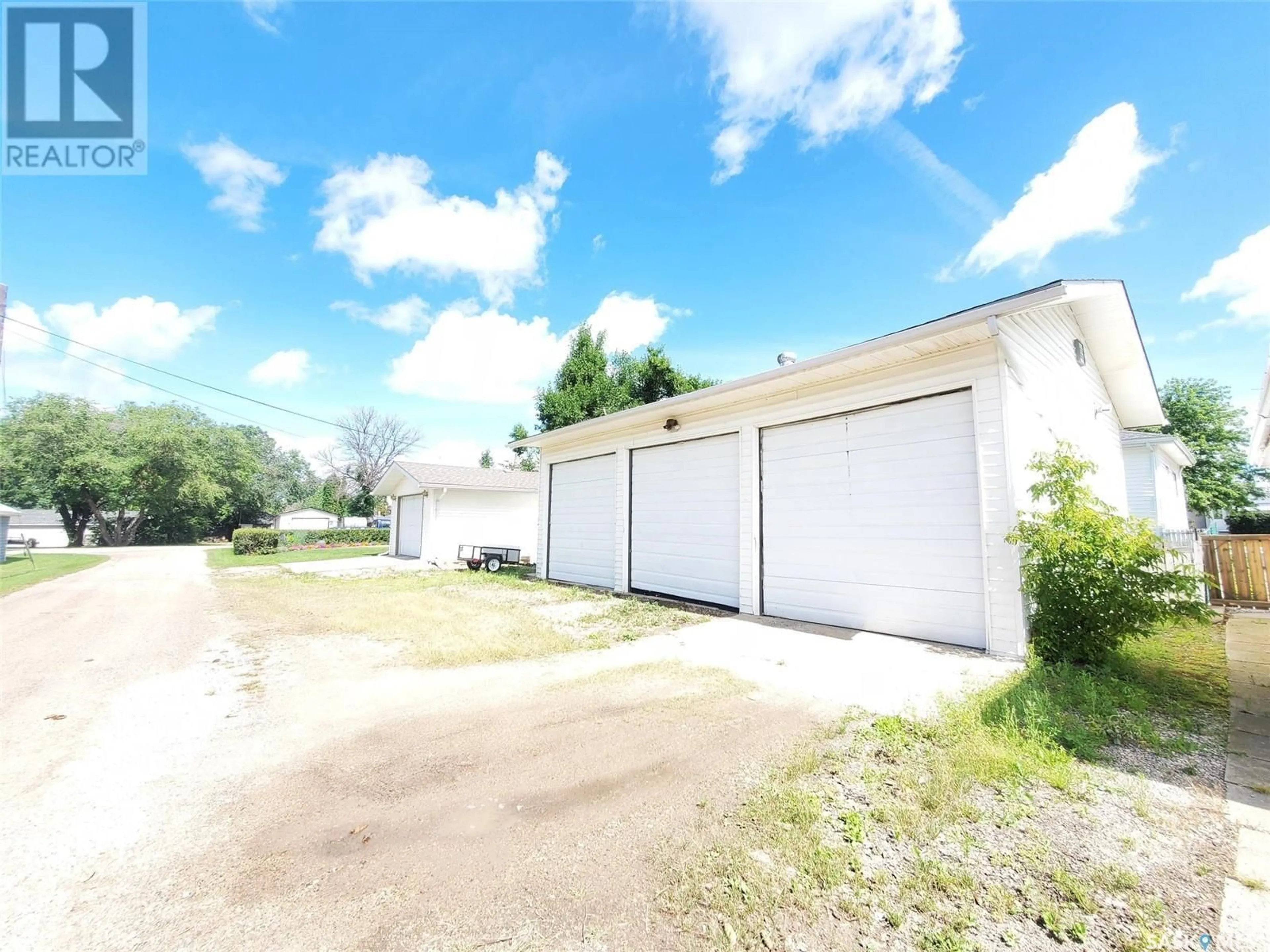 Unknown for 902 FRANCIS STREET, Grenfell Saskatchewan S0G2B0