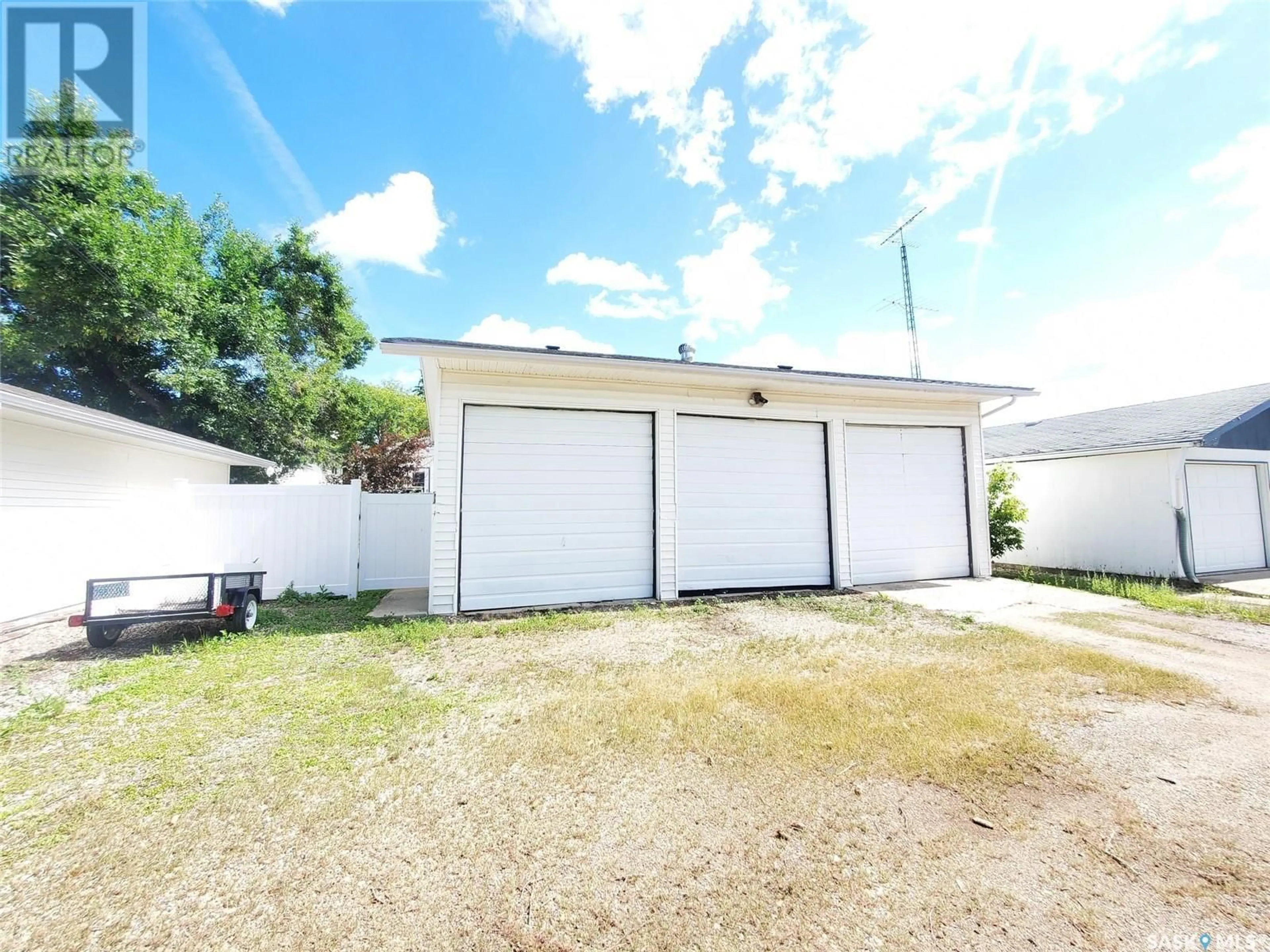 Unknown for 902 FRANCIS STREET, Grenfell Saskatchewan S0G2B0