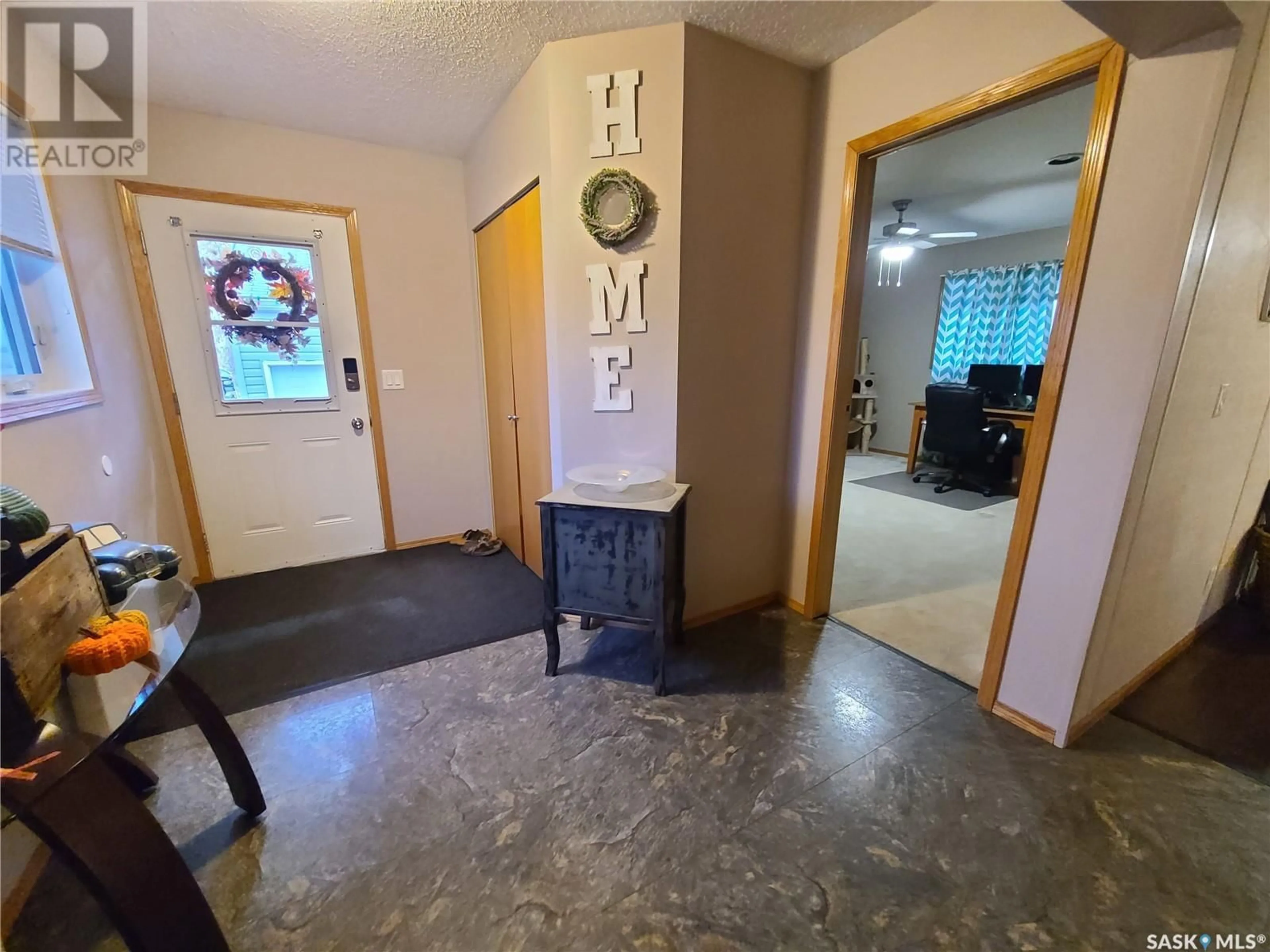 Unknown for SW - 80-81 106 1ST AVENUE, Weyburn Saskatchewan S4H2J1