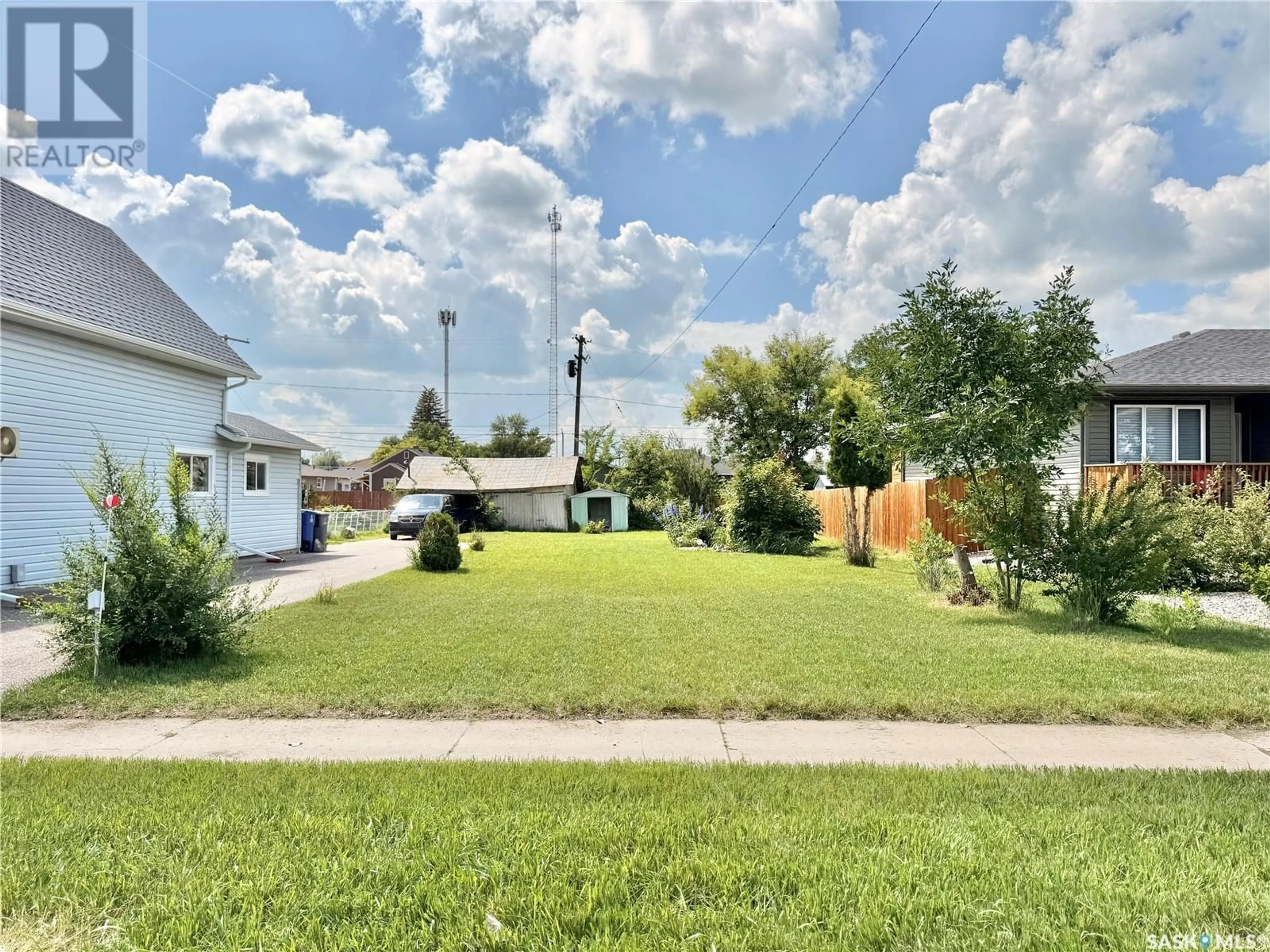 A pic from outside/outdoor area/front of a property/back of a property/a pic from drone, street for 220 DOUGLASS STREET, Outlook Saskatchewan S0L2N0