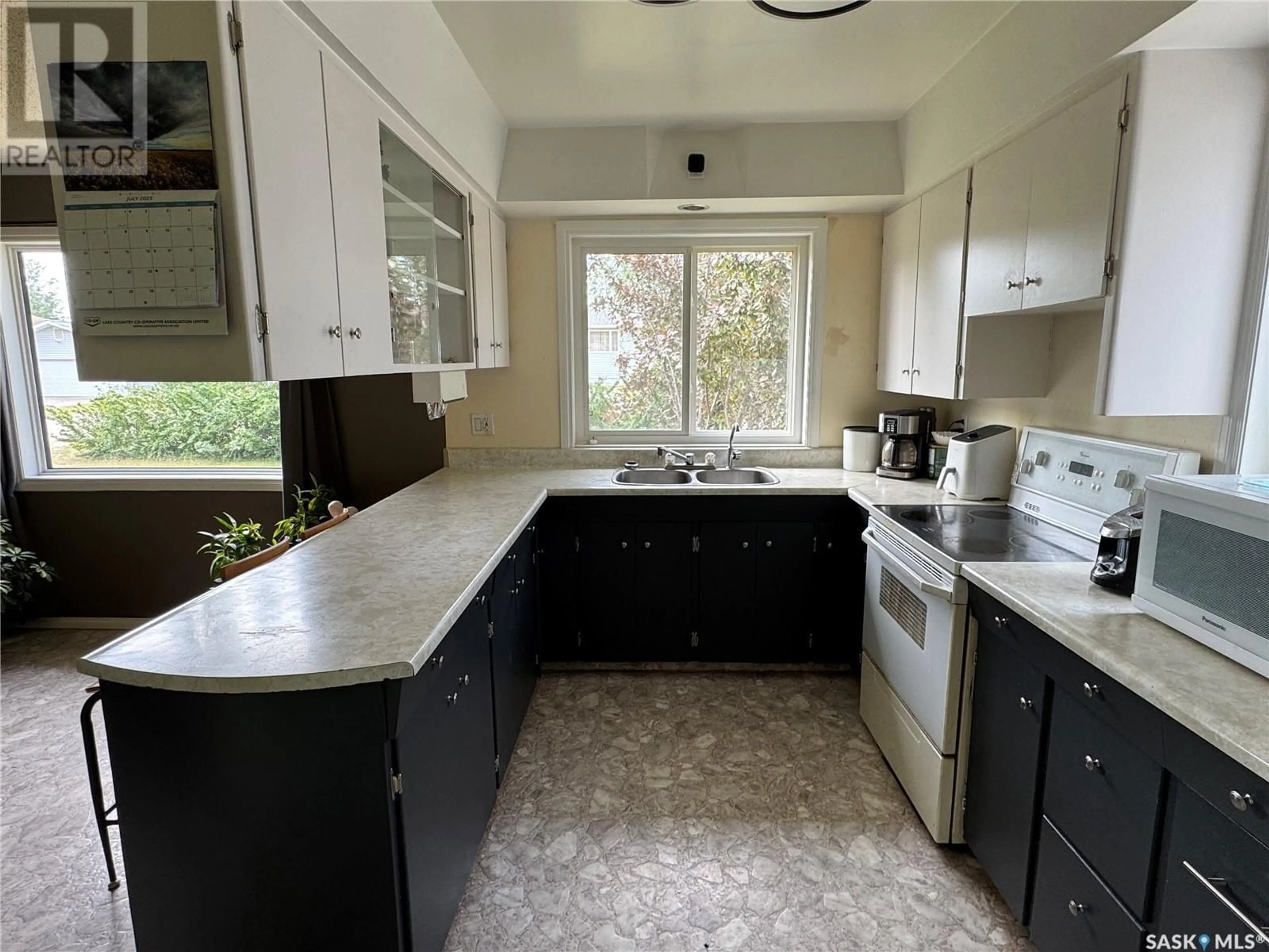 Standard kitchen, ceramic/tile floor for 127 VENESSA DRIVE, Air Ronge Saskatchewan S0J3G0