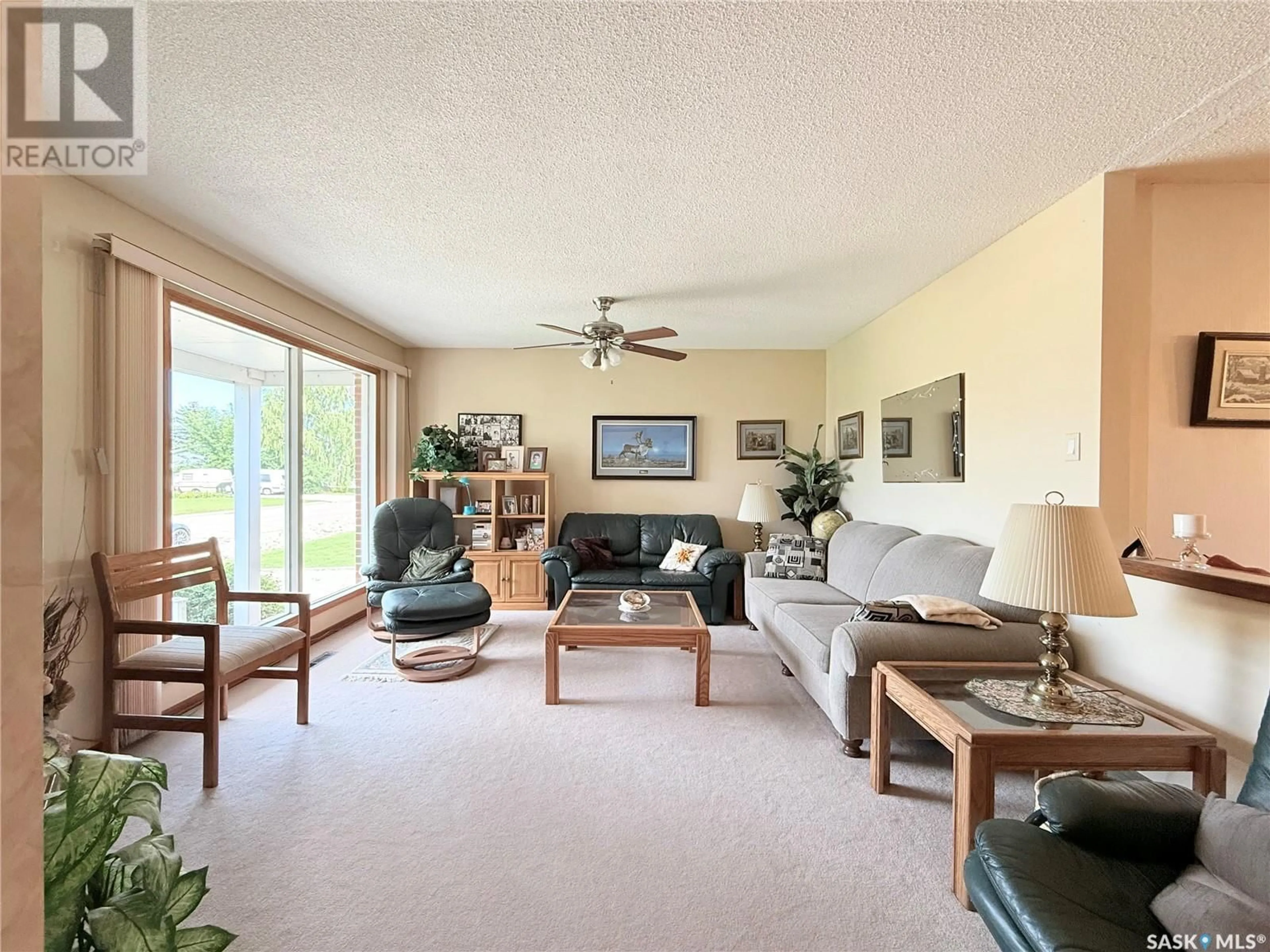 Living room with furniture, unknown for 51 TUFTS CRESCENT, Outlook Saskatchewan S0L2N0