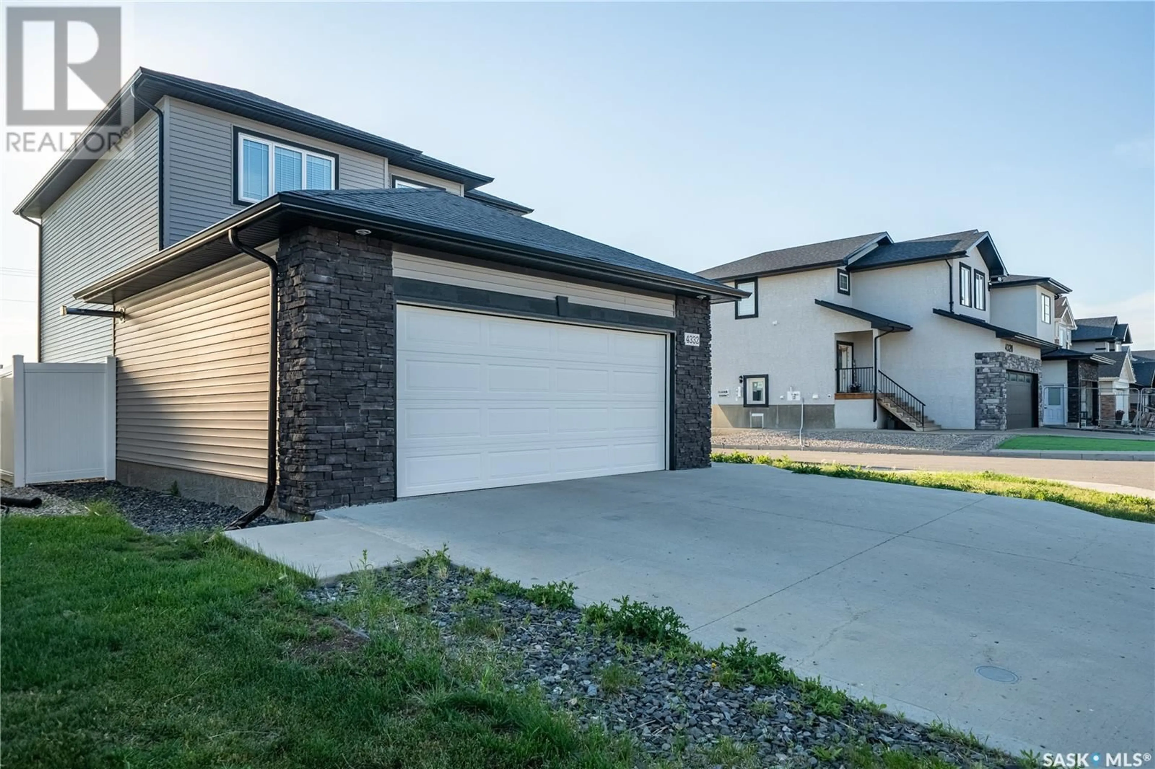 Unknown for 4332 DELHAYE WAY, Regina Saskatchewan S4W0P8
