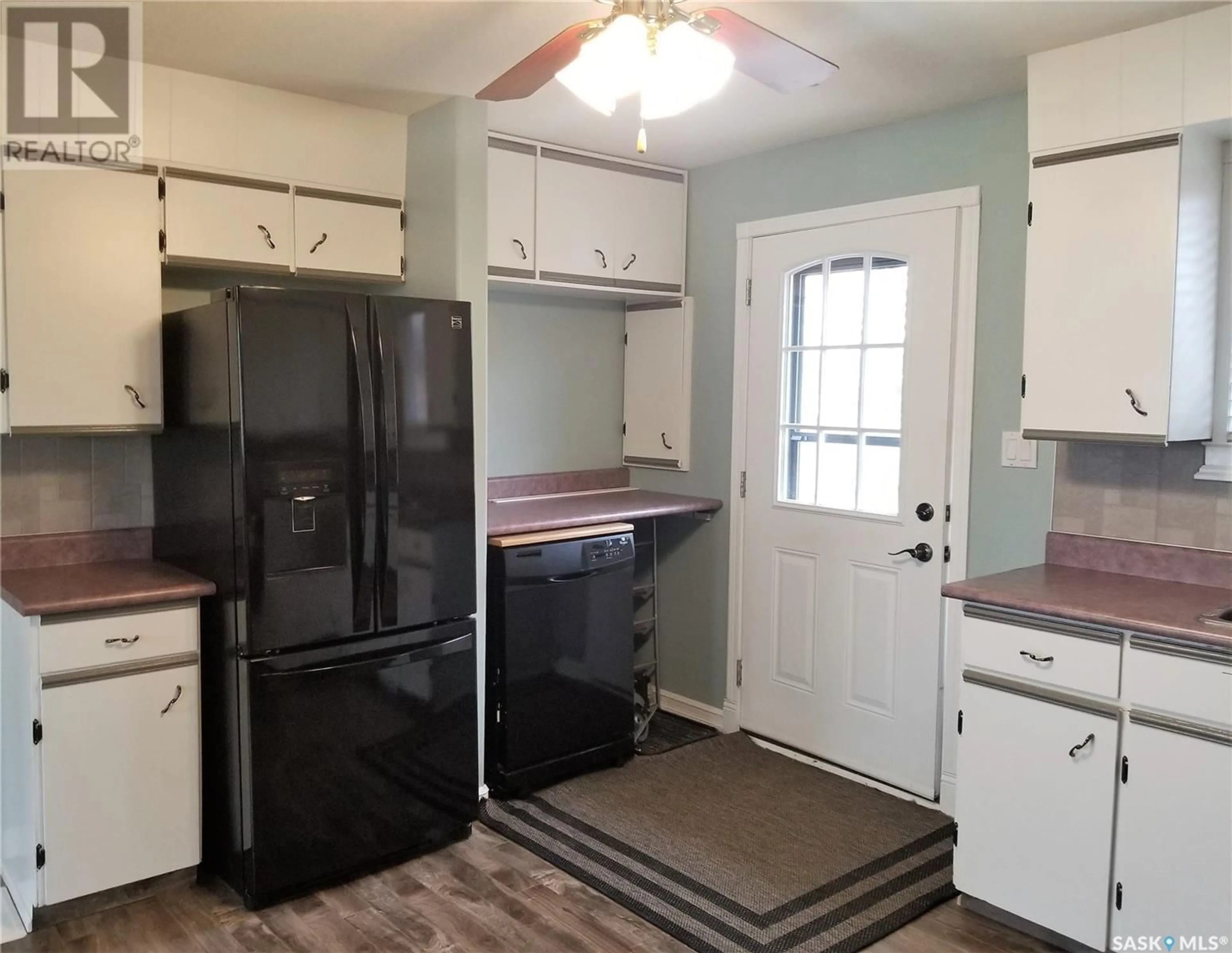 Standard kitchen, unknown for 105 LILLIS AVENUE, Mclean Saskatchewan S0G3E0