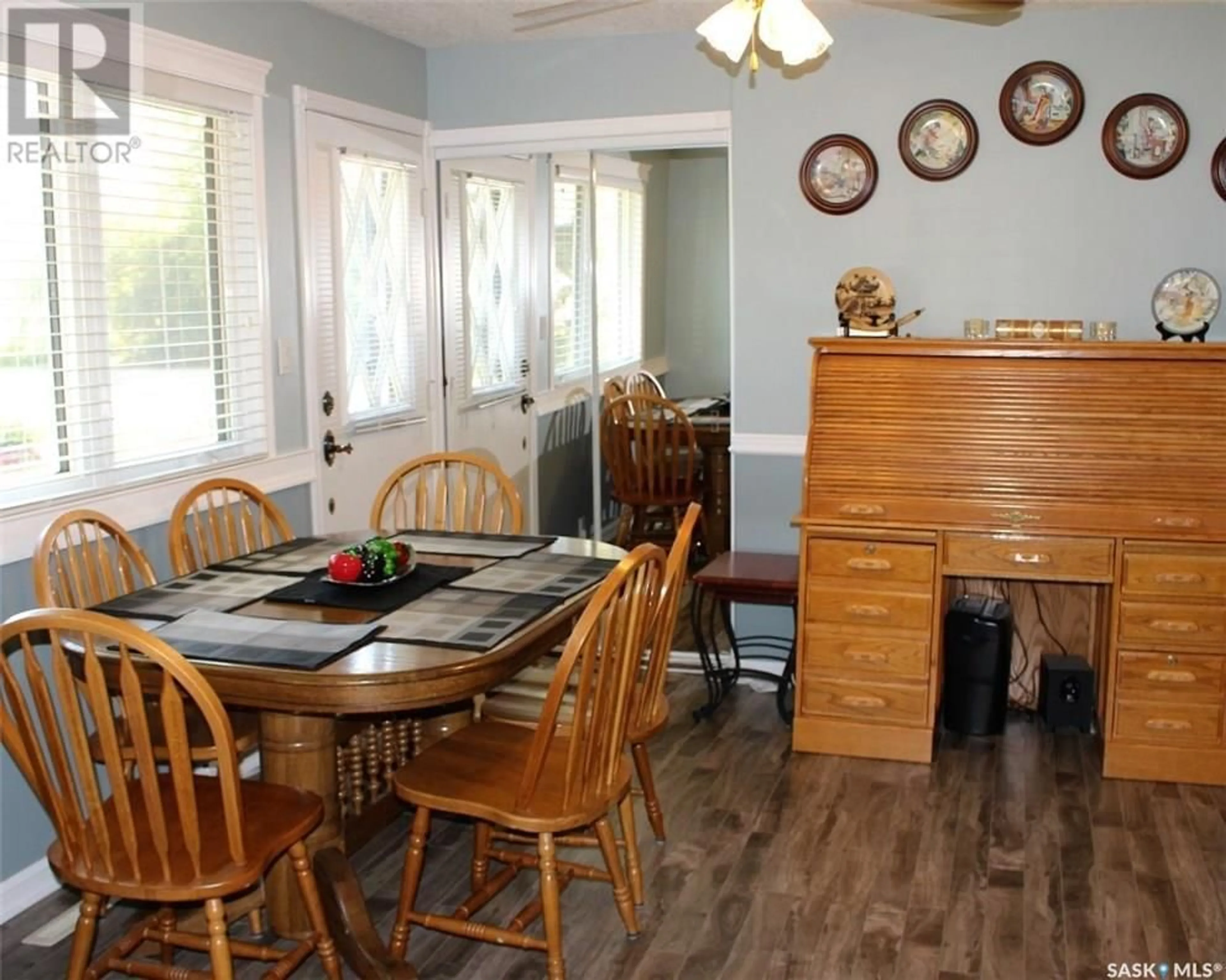 Dining room, wood/laminate floor for 105 LILLIS AVENUE, Mclean Saskatchewan S0G3E0